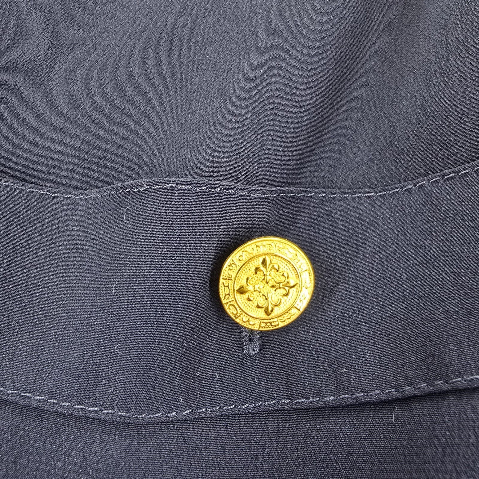 La Chine Classic Blouse Womens 8 Top Navy Blue Gold Button Pocket Long Sleeve - Thumbnail 3