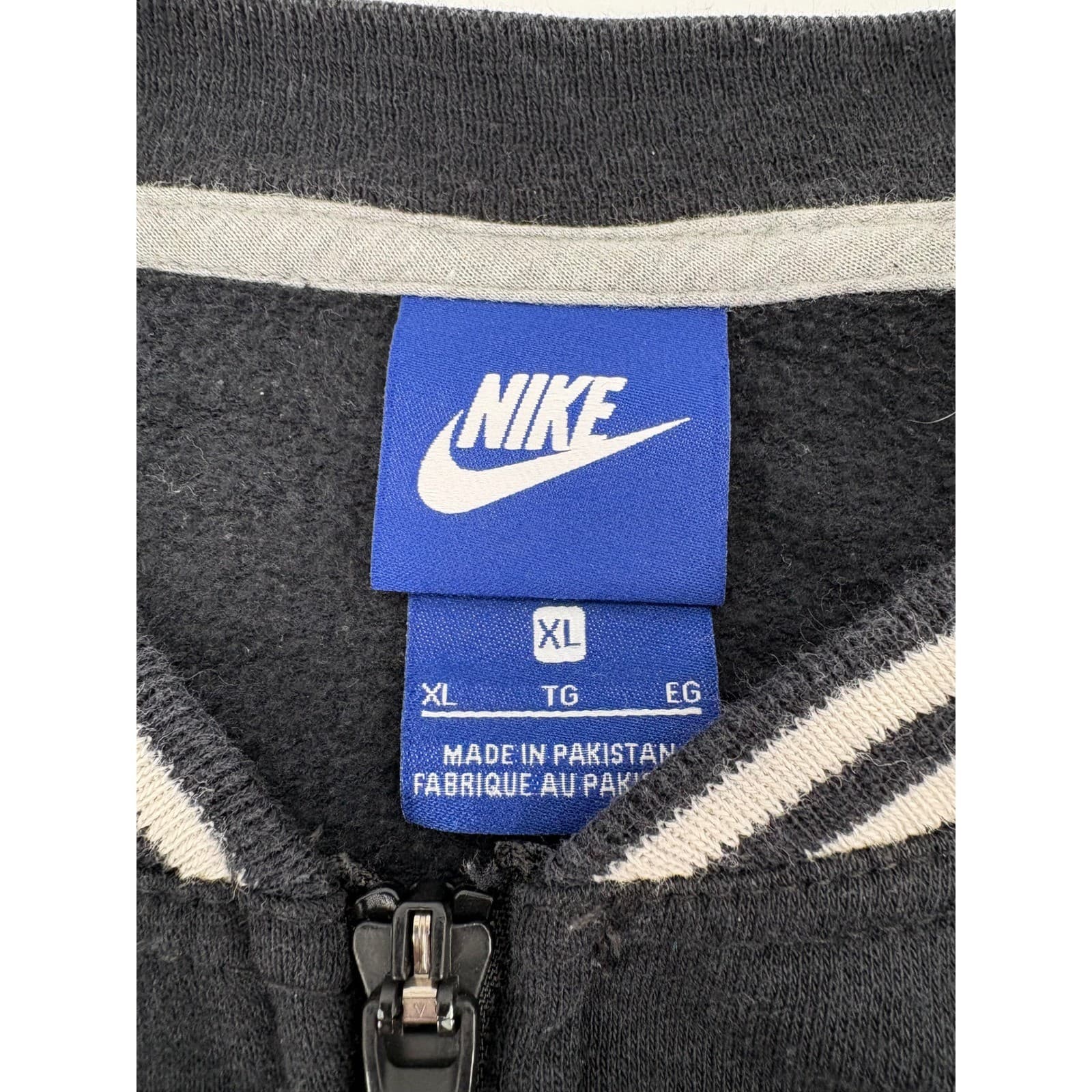 Nike Black Bomber Jacket Athletic Style Varsity Stripe Full Zip Women's XL - Thumbnail 5