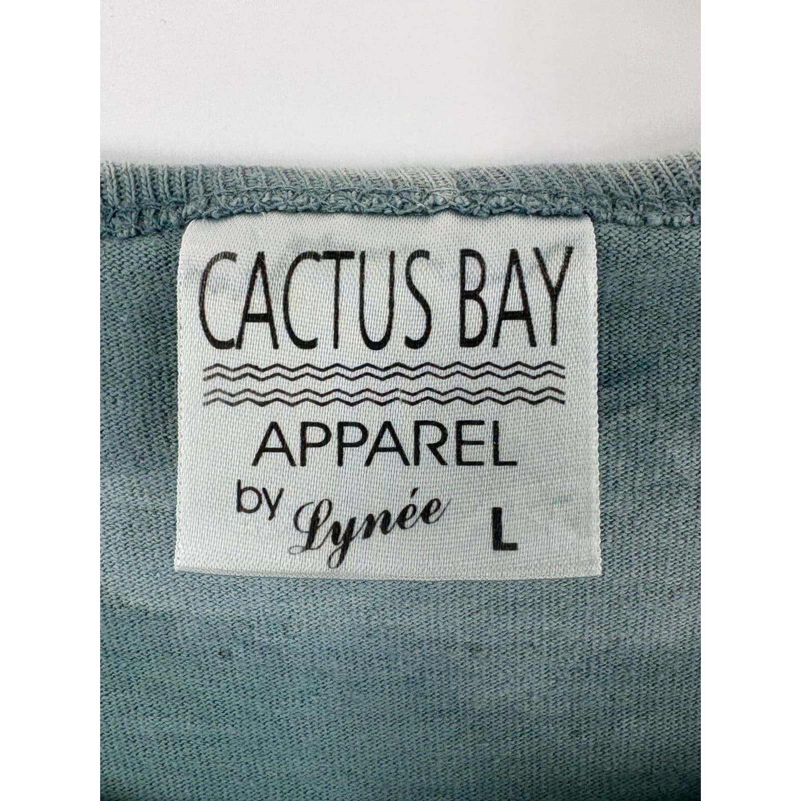 Cactus Bay Apparel Lynée Vintage Graphic Lighthouse Print T Shirt Size L - Thumbnail 2