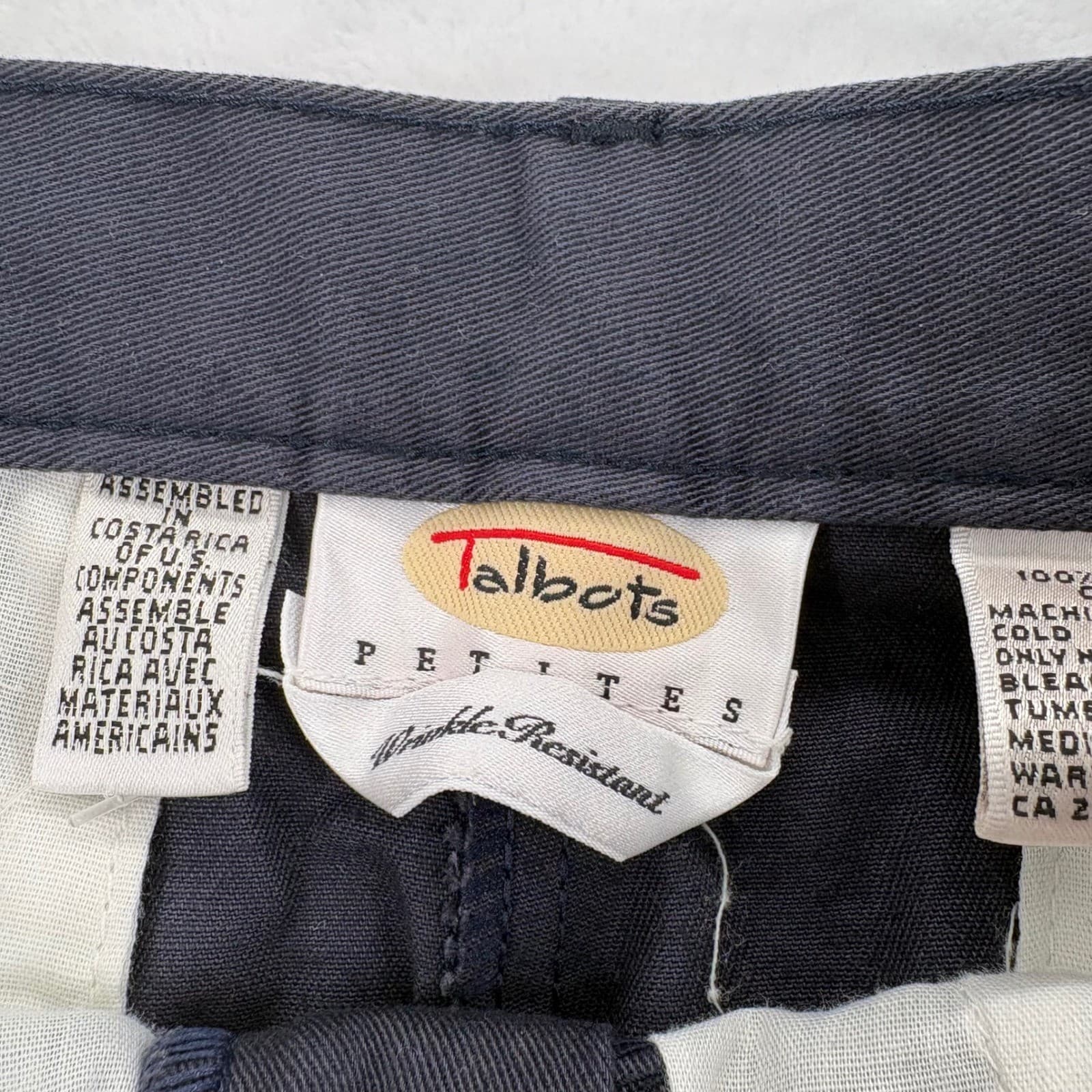 Talbots Trousers Womens 12P Pants Navy Blue Pleated Wrinkle Resistant Cotton - Thumbnail 3