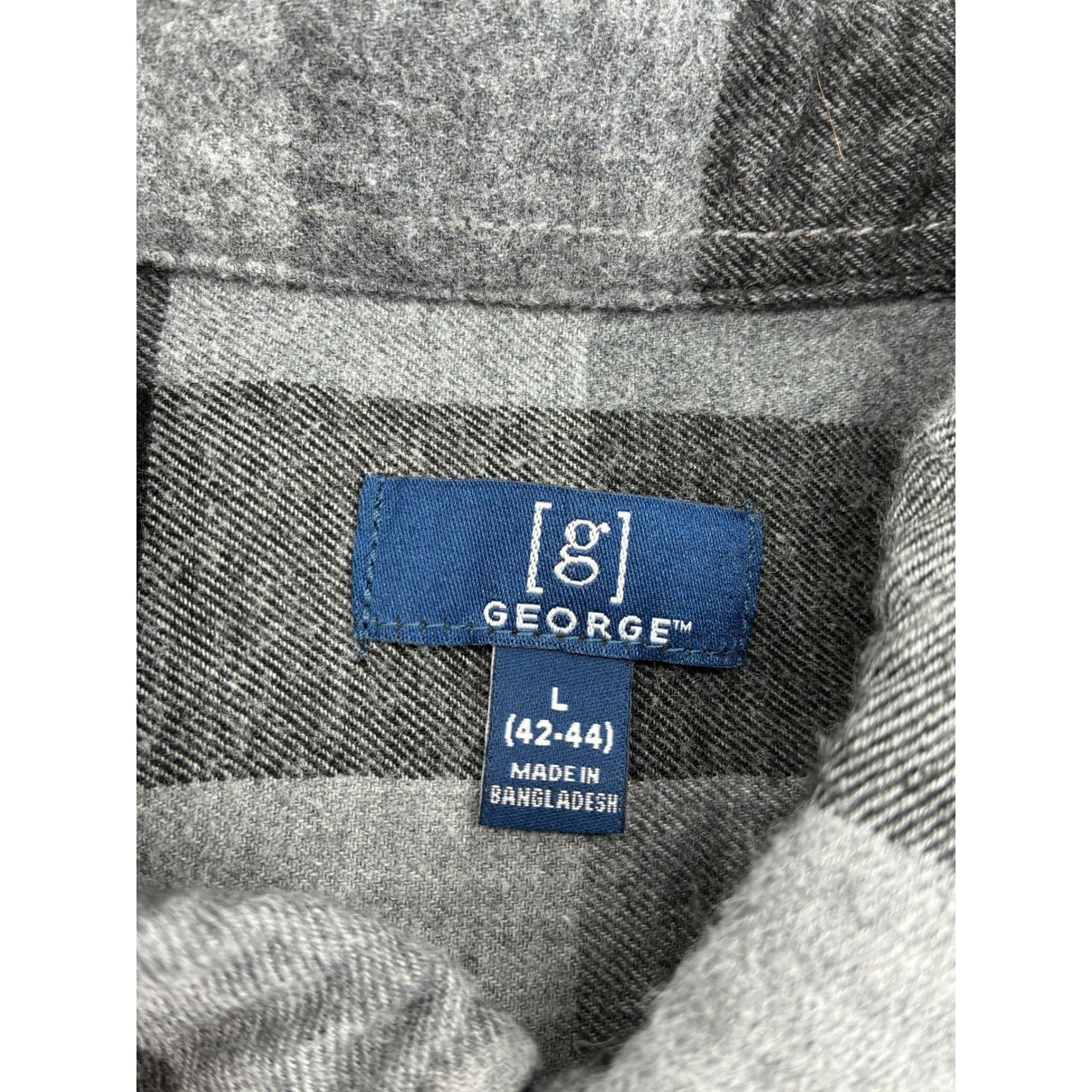 George Flannel Mens L Shirt Black Grey Plaid Long Sleeve Button Up Cotton - Thumbnail 2