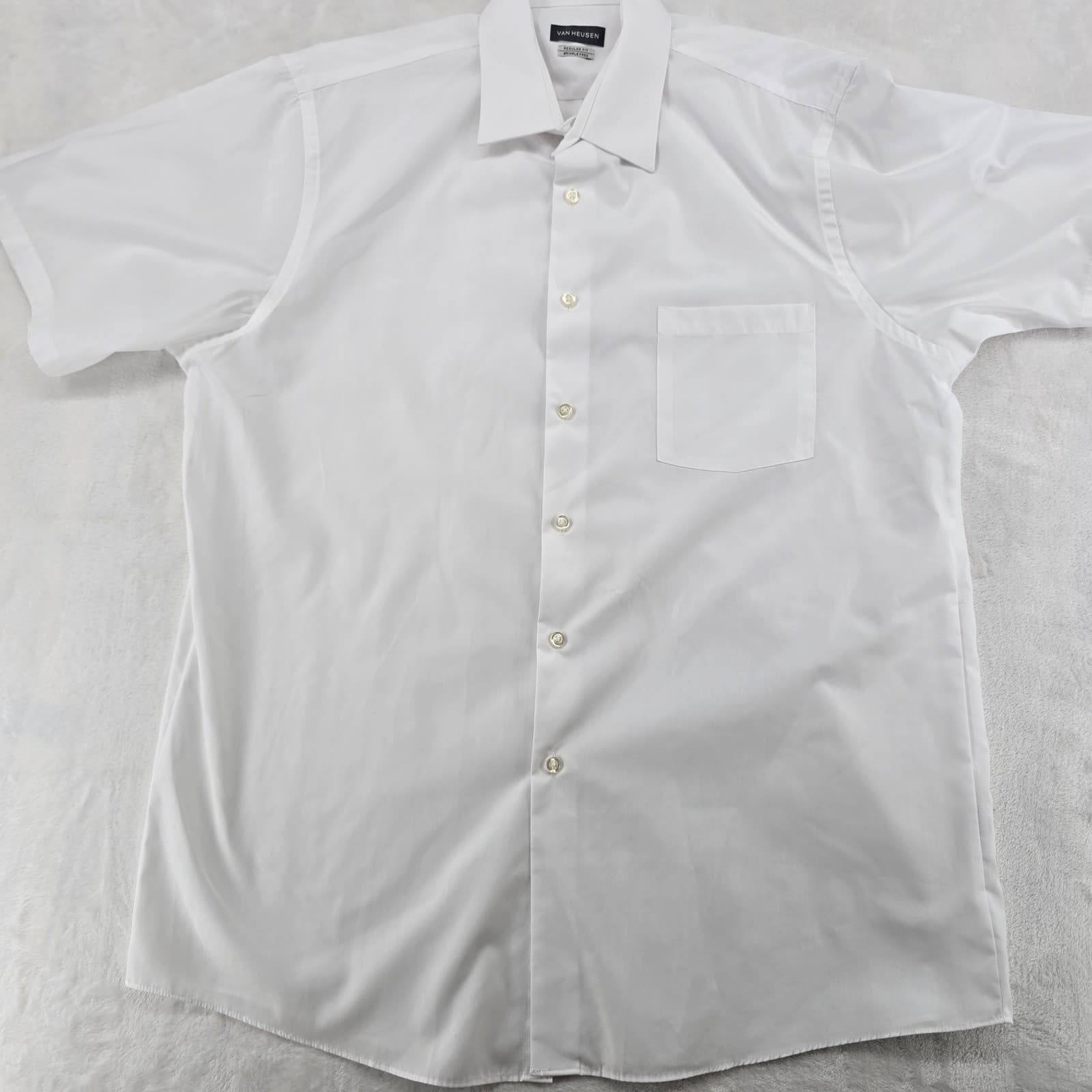 Van Heusen Button Up Mens L Shirt White Regular Fit Wrinkle Free Short Sleeve