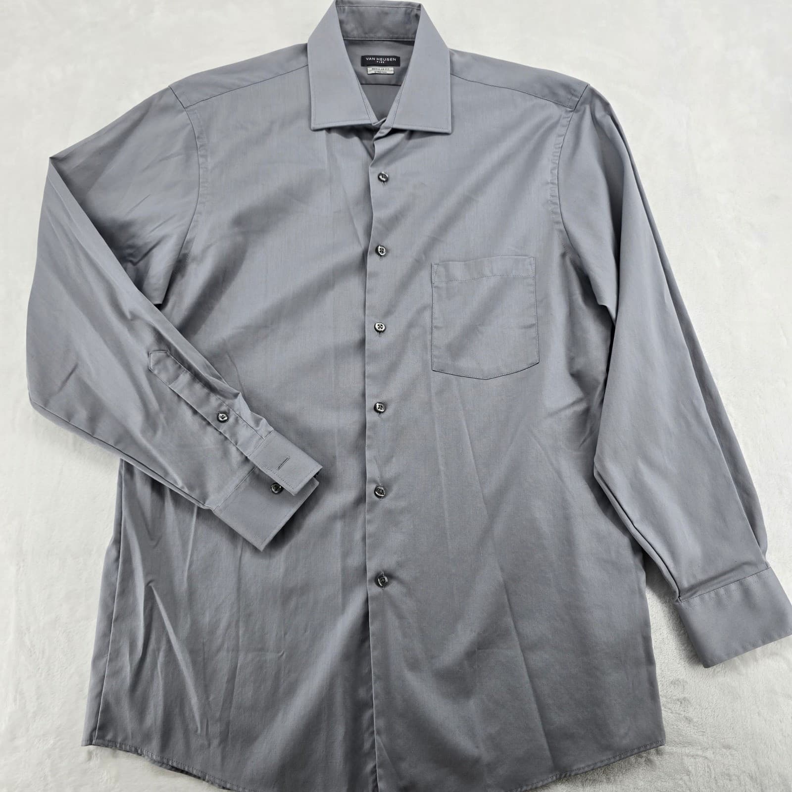Van Heusen Dress Shirt Mens 17 34/35 Dress Shirt Gray Flex Regular Fit Stretch