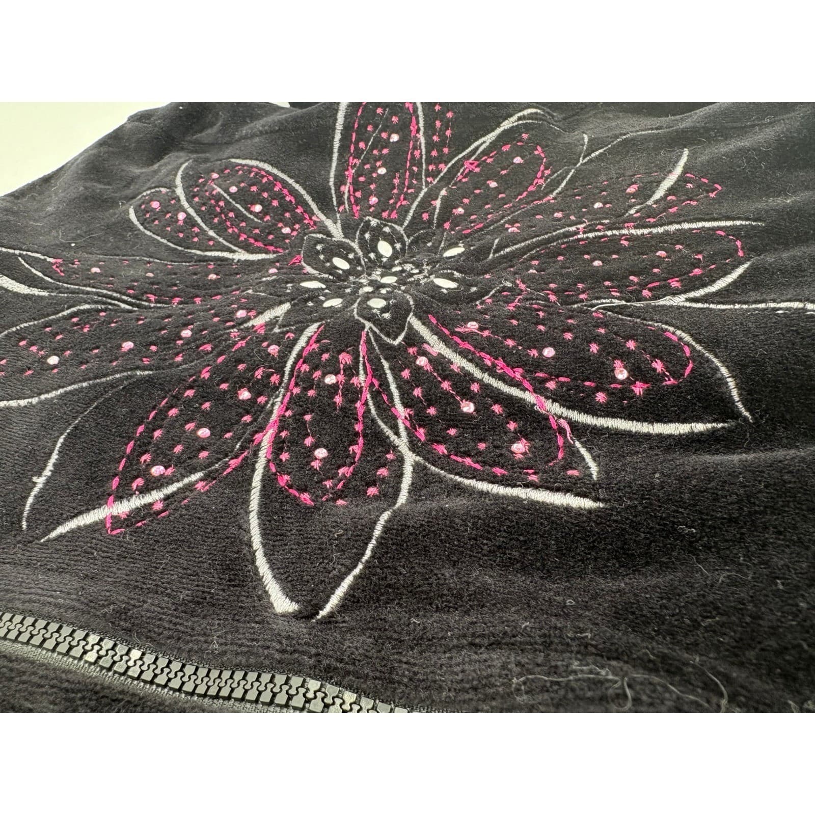 Alfred Dunner Black Velour Zip Front Jacket Floral Embellishment Women's Size 18 - Thumbnail 6