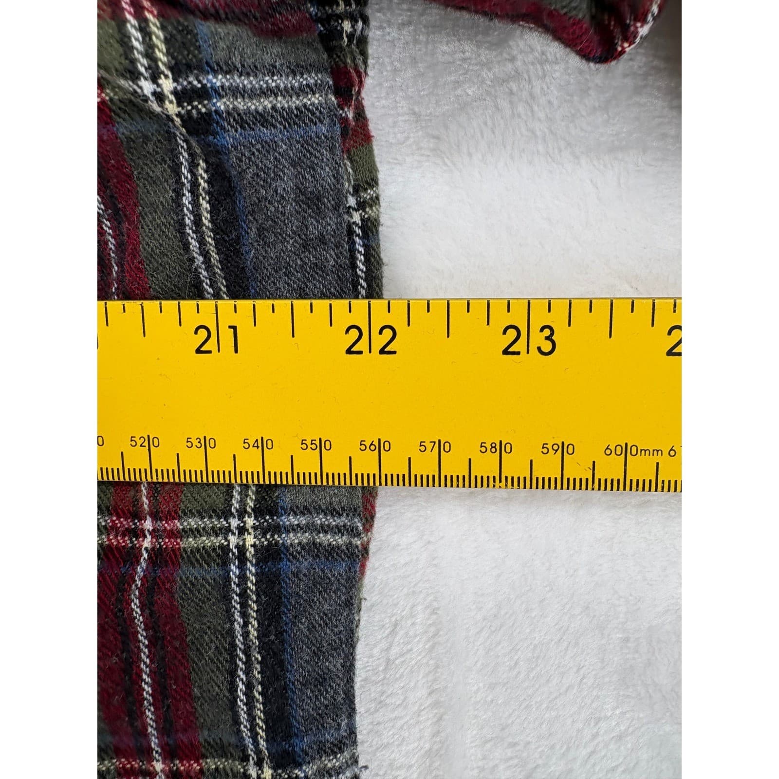 L.L. Bean Flannel Shirt Mens Medium Shirt Grey Red Plaid Traditional Fit 228061 - Thumbnail 3