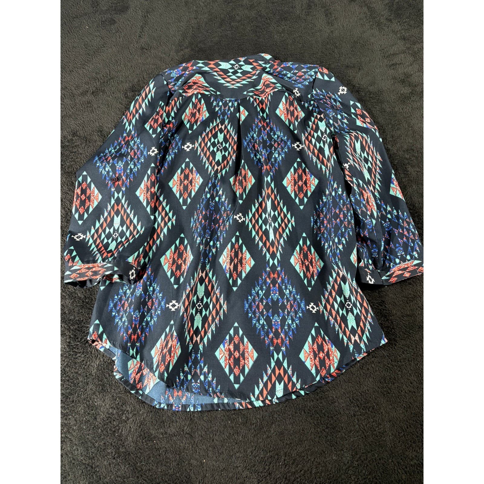 Time To Bloom Blouse Medium Geometric Print 3/4 Sleeve Button Up Casual Top - Thumbnail 7
