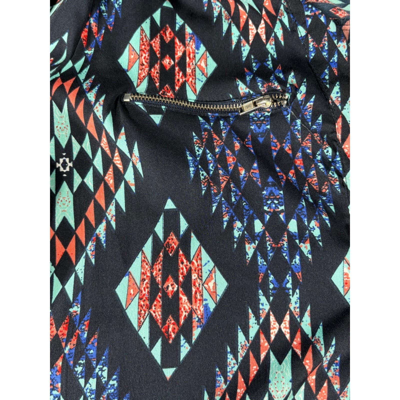 Time To Bloom Blouse Medium Geometric Print 3/4 Sleeve Button Up Casual Top - Thumbnail 5