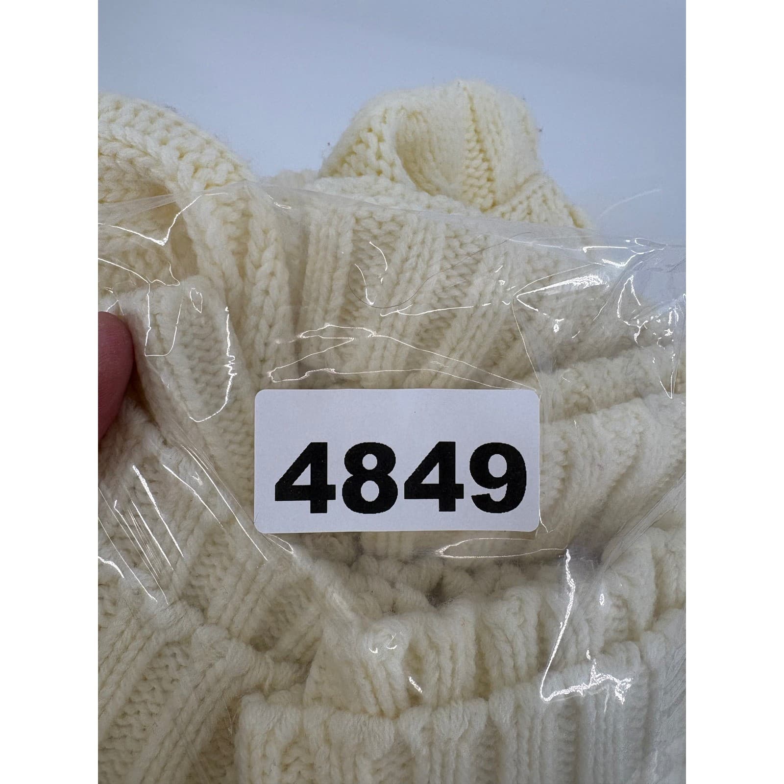 Sears Kings Road Women’s Cream Cable Knit Mock Neck Sweater Size M - Thumbnail 5