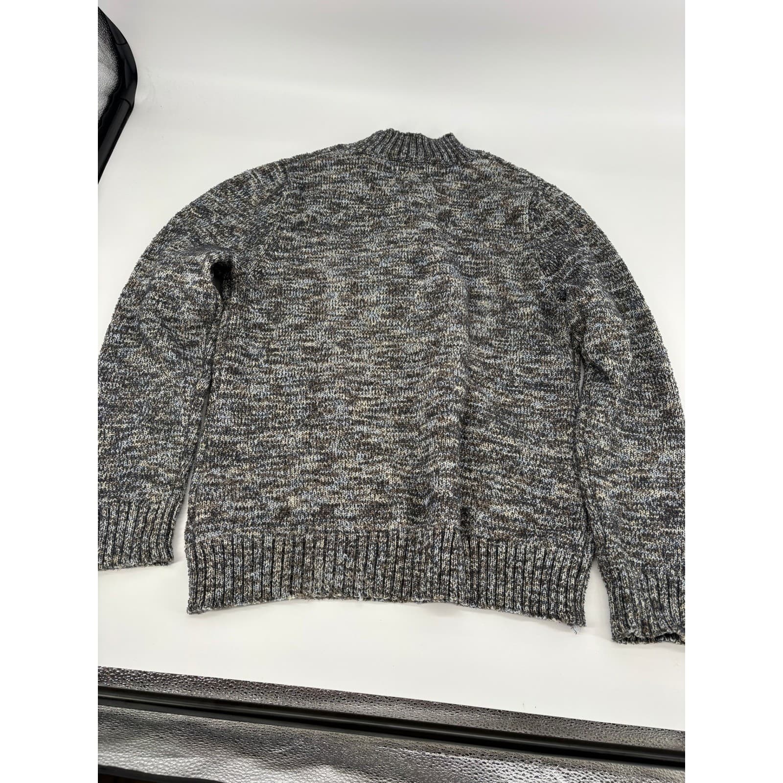 Croft & Barrow Women’s Gray Blue Marled V-Neck Sweater Knit Pullover Size S - Thumbnail 5