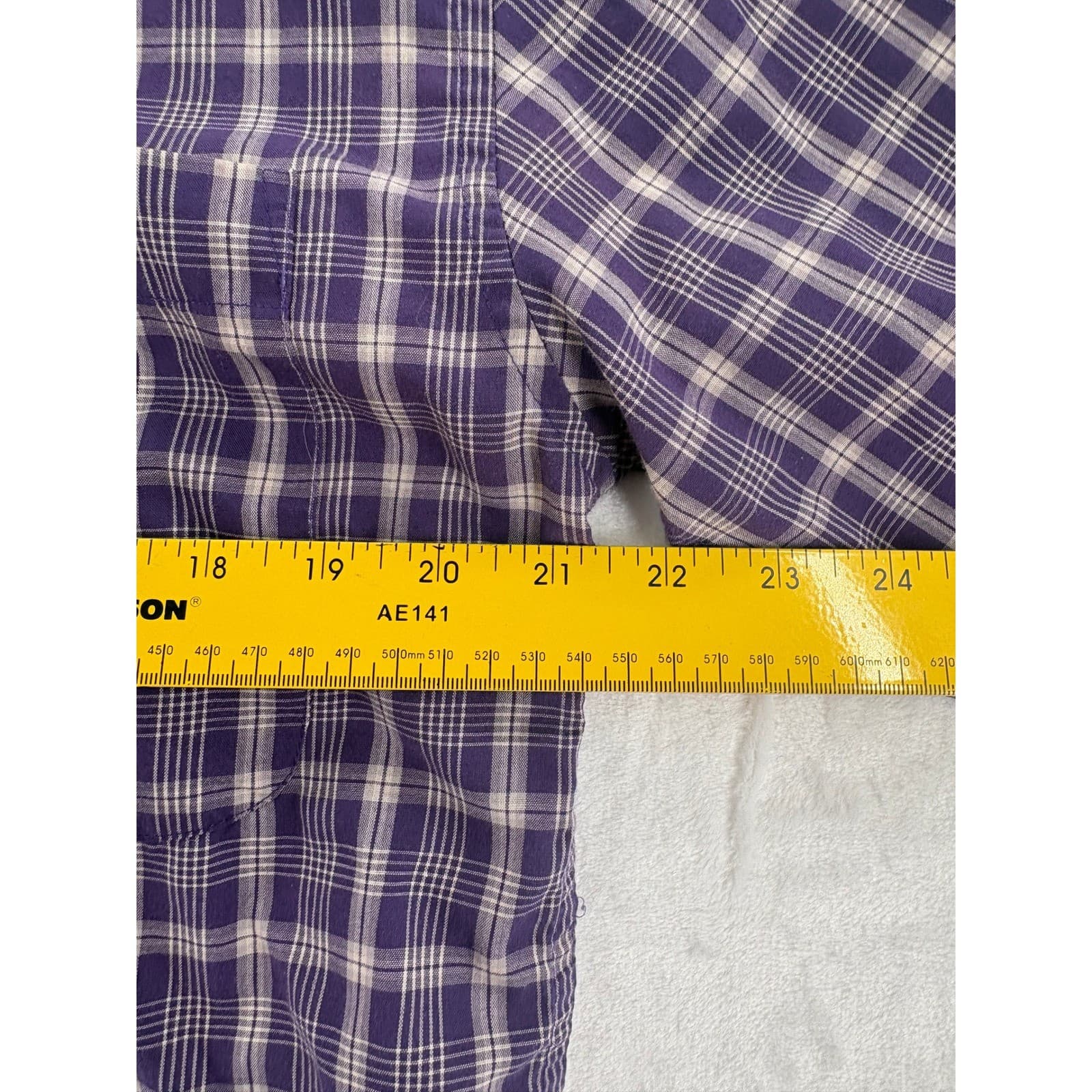 Chesterfield Button Down Mens Size M Shirt Purple Plaid Wrinkle Resistant - Thumbnail 5