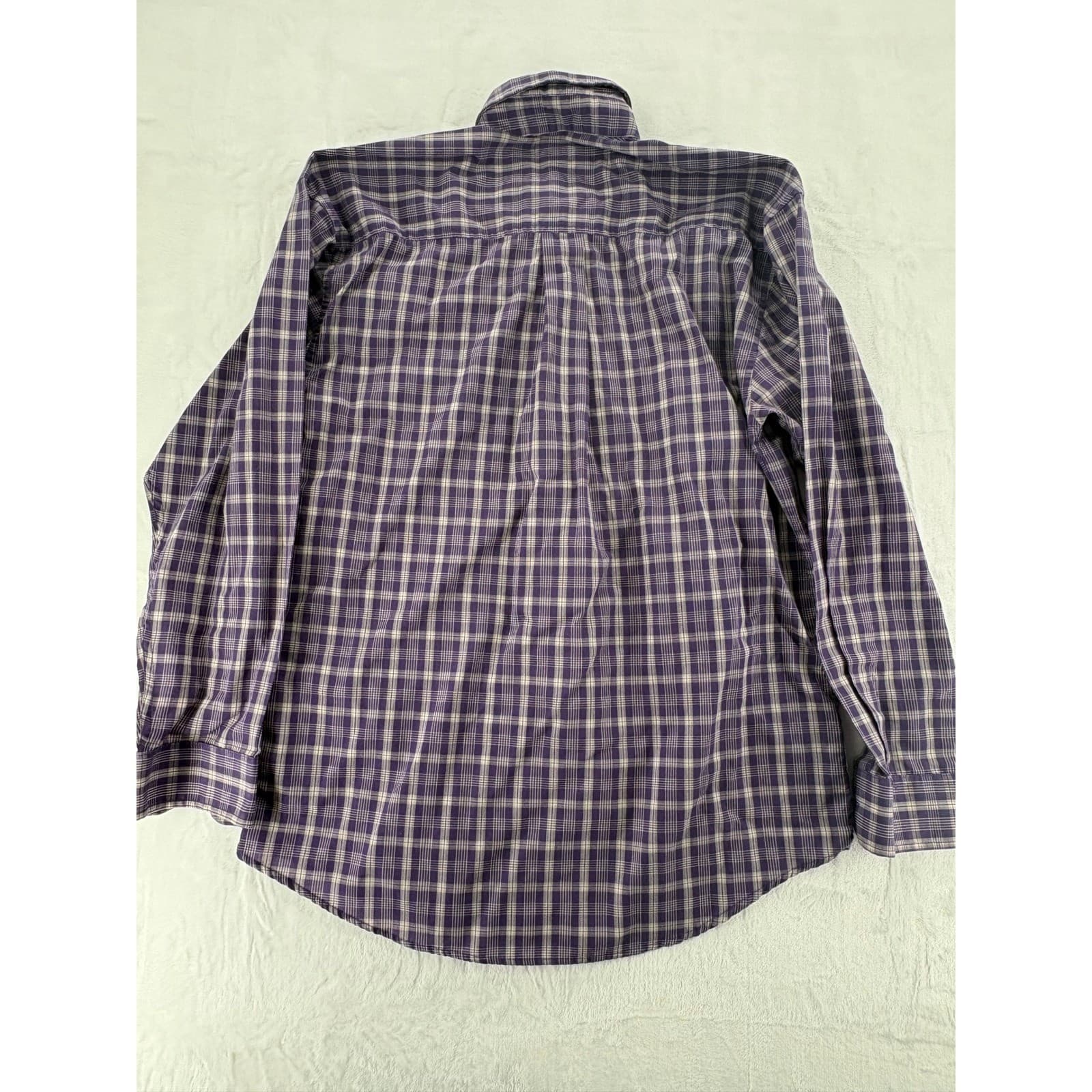 Chesterfield Button Down Mens Size M Shirt Purple Plaid Wrinkle Resistant - Thumbnail 6