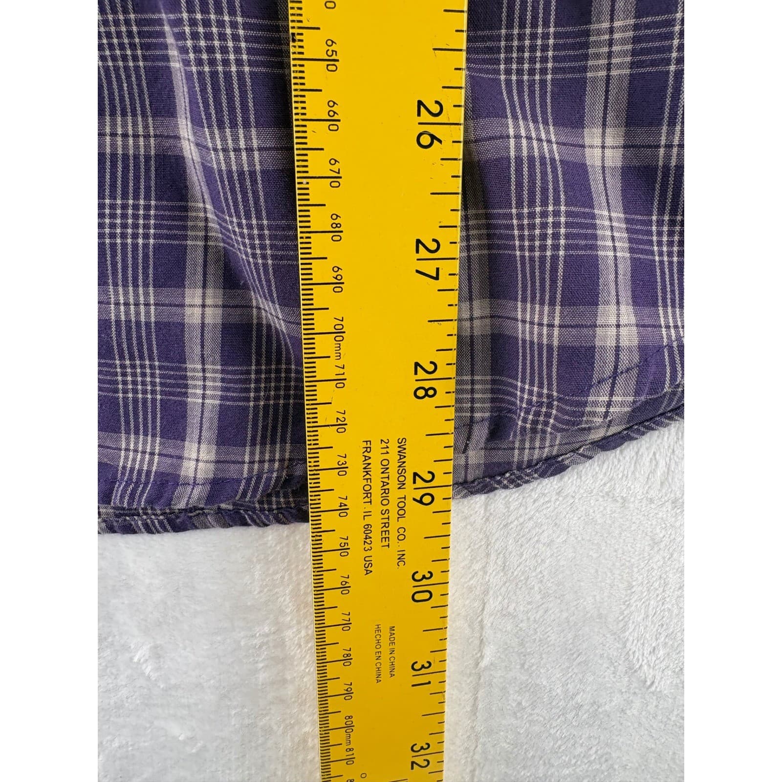 Chesterfield Button Down Mens Size M Shirt Purple Plaid Wrinkle Resistant - Thumbnail 4