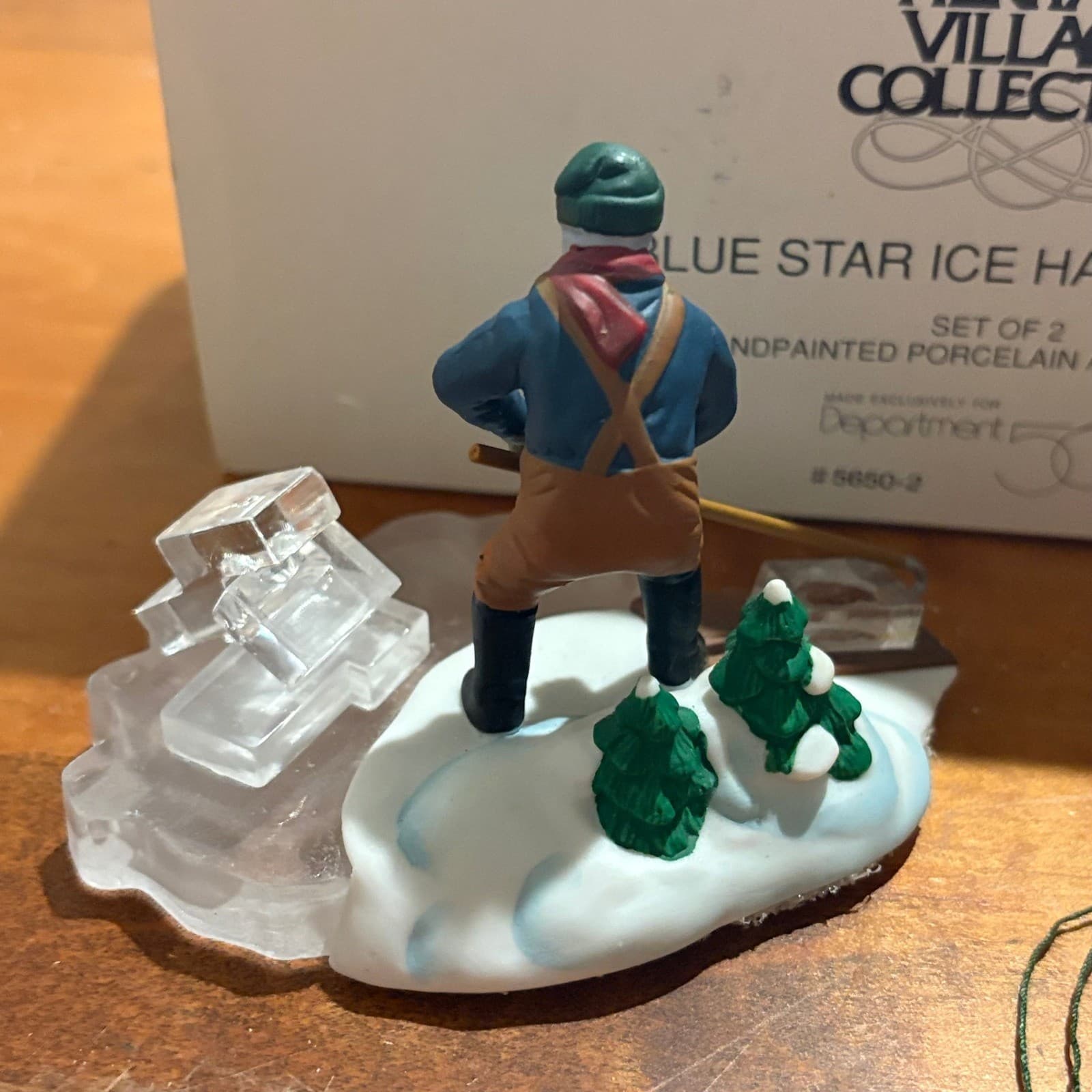 Department 56 Blue Star Ice Harvesters OS Figurine Multicolor Heritage Village - Thumbnail 4
