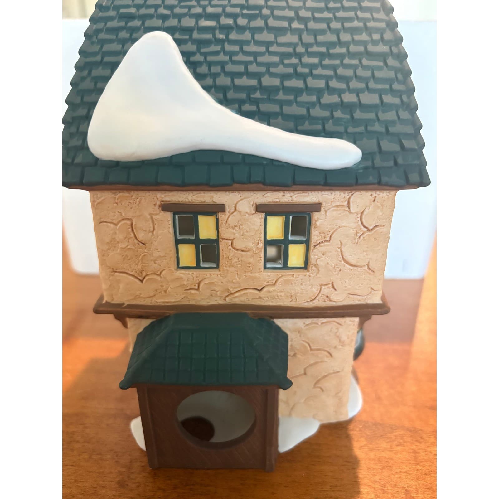 Dept 56 G. Choir's Weights & Scales Dickens Village Series 1997 Christmas House - Thumbnail 3