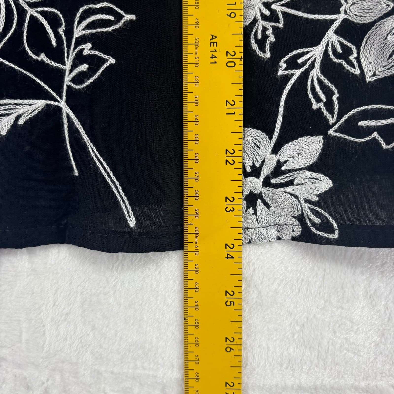 Alfred Dunner Blouse Womens PXL Shirt Black Floral Embroidered Cotton Petite XL - Thumbnail 2