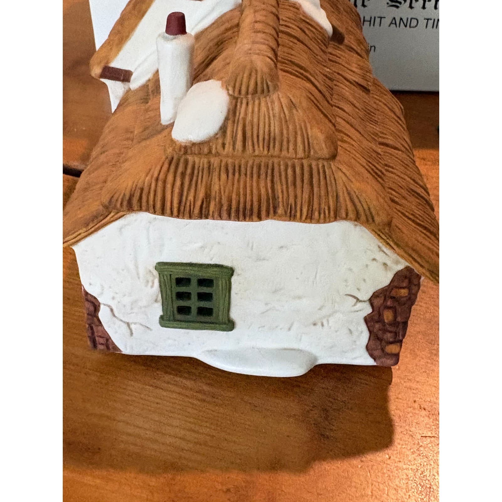 Dept 56 Dickens Village Bob Cratchit Tiny Tim Cottage Porcelain 6500-5 - Thumbnail 3