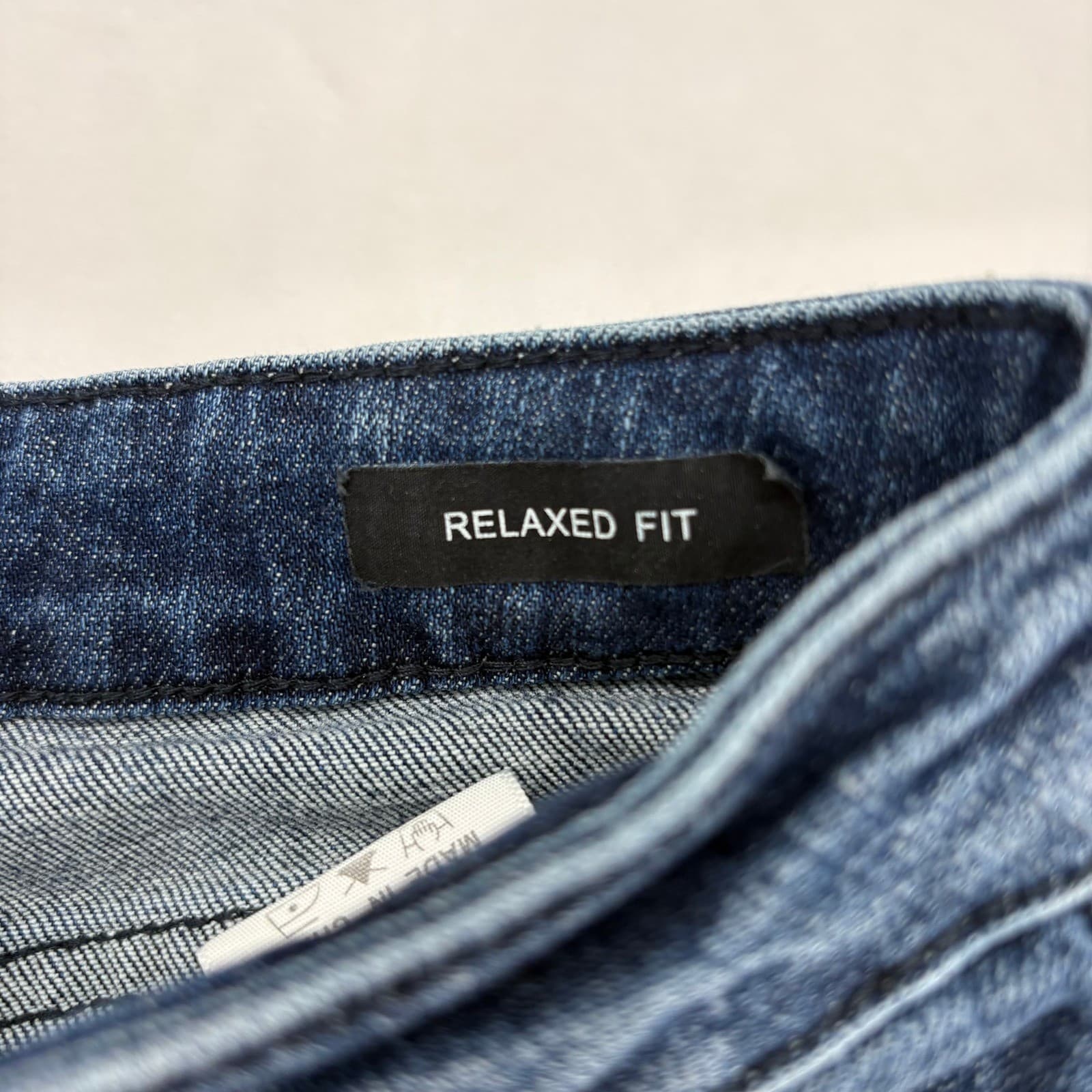 Judy Blue Jeans Womens 3/26 Relaxed Fit Blue Distressed Raw Hem JB88191 - Thumbnail 3
