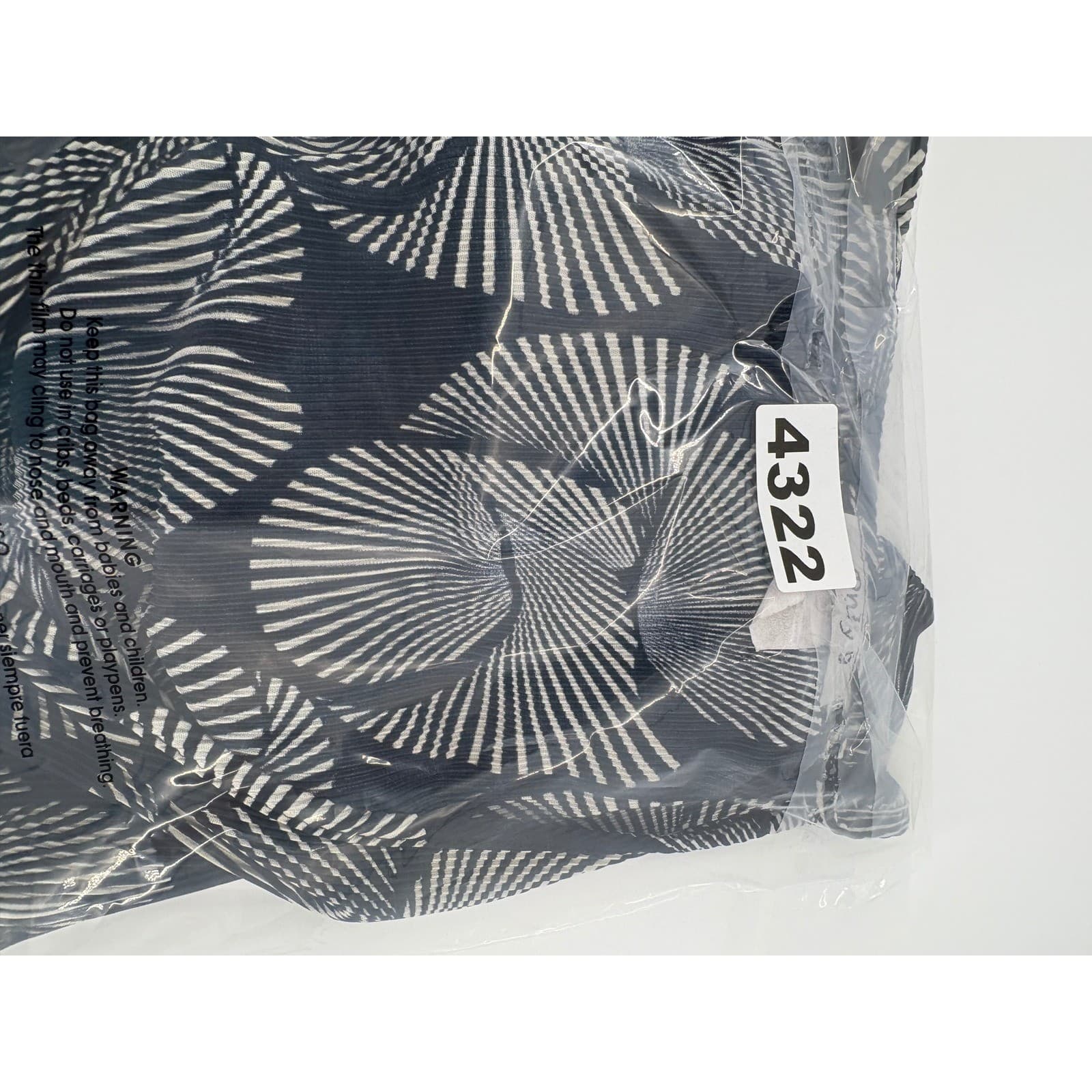 Only 9 Black Beige Abstract Print Short Sleeve Blouse Top - Thumbnail 7