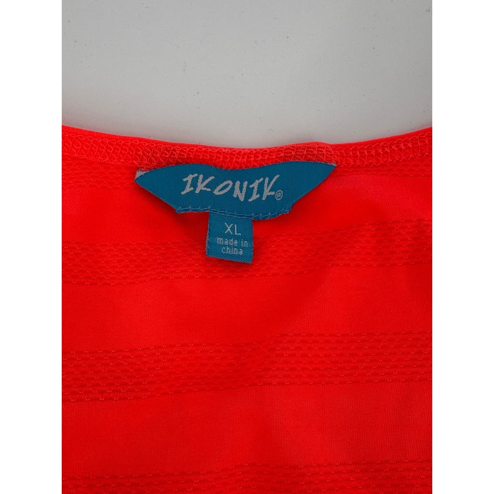 Ikonik Womens XL Tank Top Neon Coral Racerback Sleeveless Athletic Casual - Thumbnail 3
