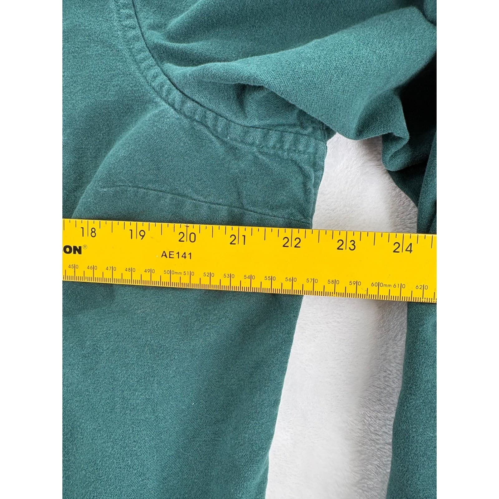 L.L. Bean Button Down Womens XL Pet Shirt Green Long Sleeve Cotton Corduroy - Thumbnail 4