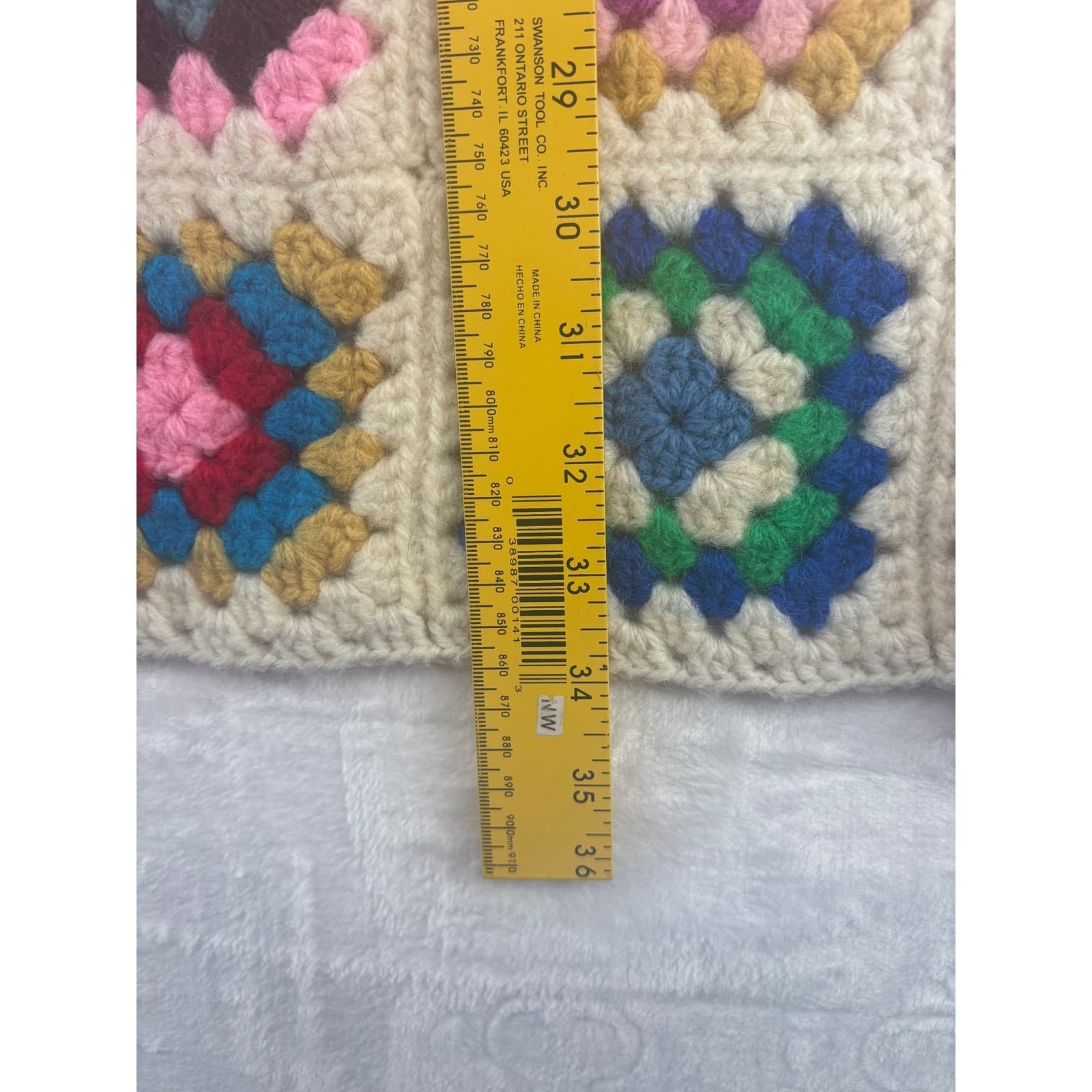 Unbranded Crochet Blanket Womens 34x34 Blanket Multi-Color Granny Square Throw - Thumbnail 3