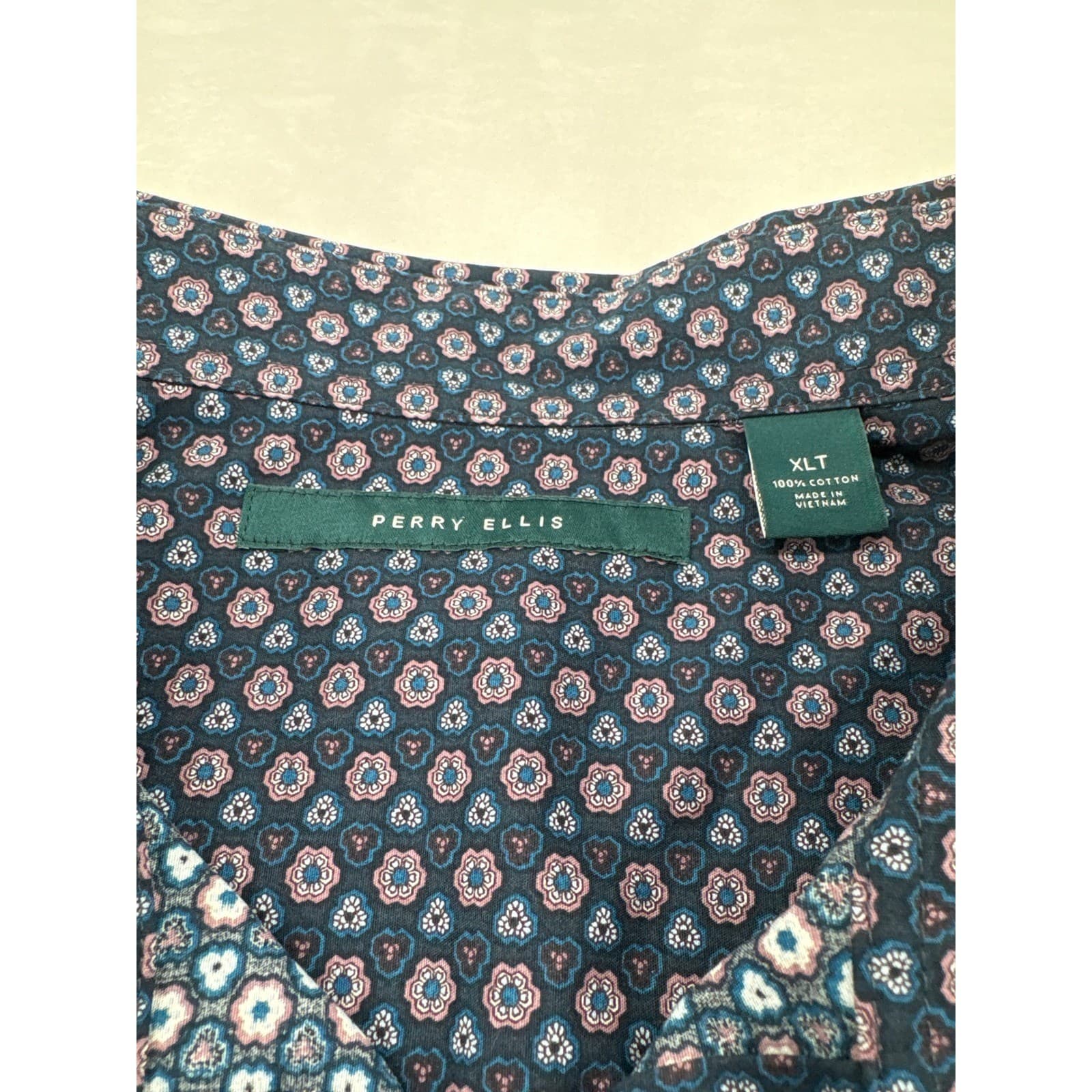 Perry Ellis Button Front Mens XLT Shirt Navy Blue Floral Geometric Long Sleeve - Thumbnail 2