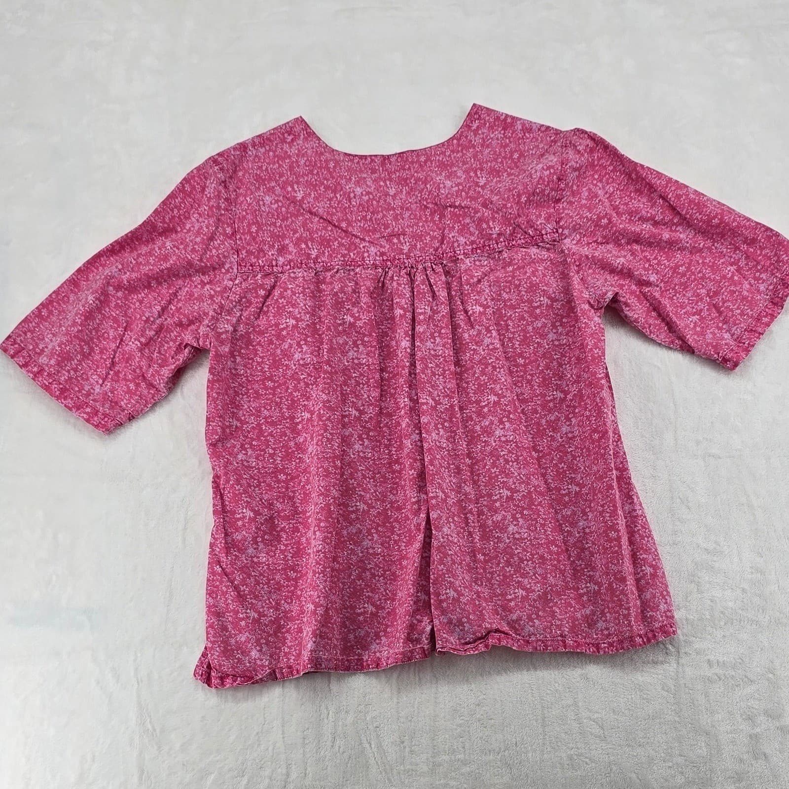 Unbranded Blouse Womens XL Top Pink Floral Pleated Yoke Short Sleeve Casual - Thumbnail 4