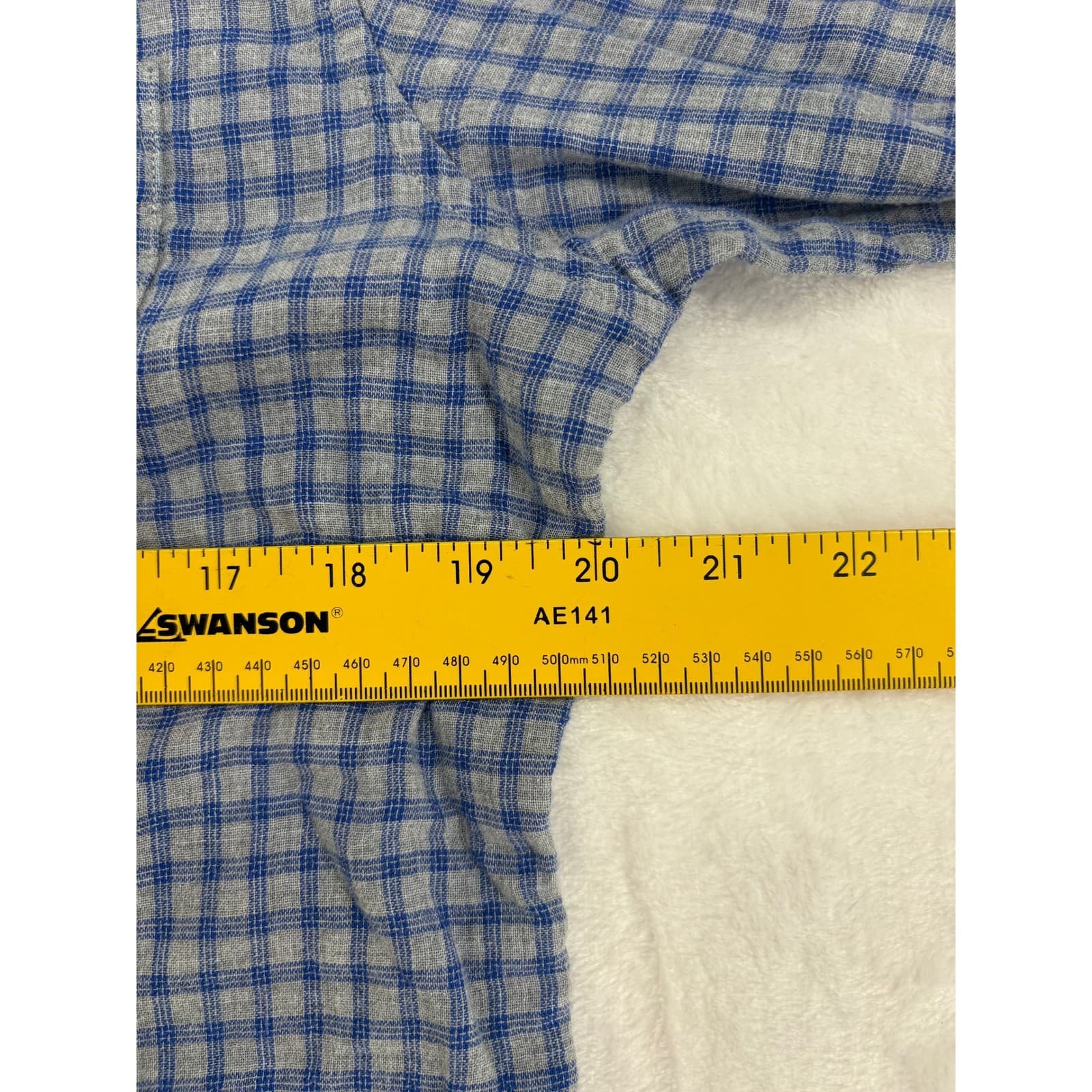 UNTUCKit Pugliese Mens Medium Slim Fit Button Down Shirt Blue Check 33982 - Thumbnail 5