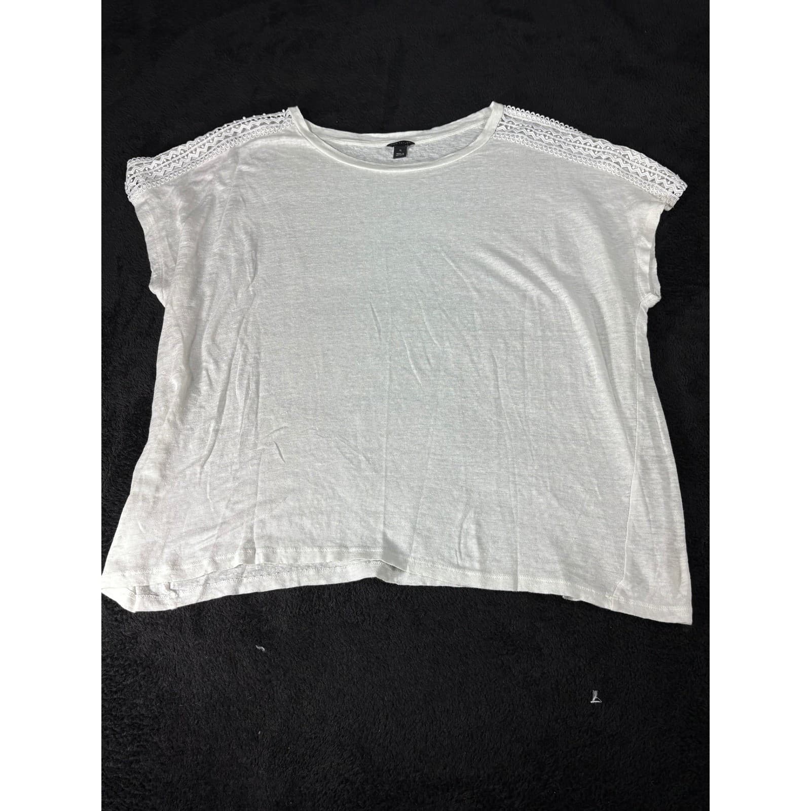 Ann Taylor White Linen Top XL Crochet Trim Short Sleeve Casual Blouse