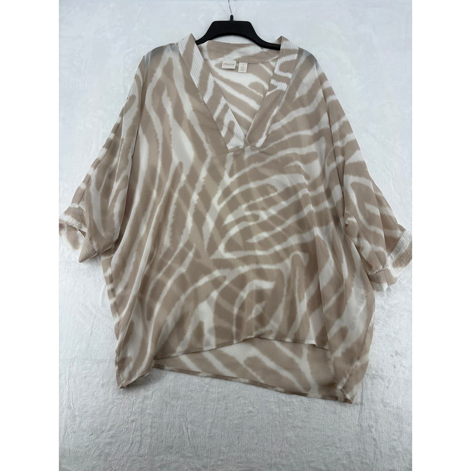 Chicos Poncho Blouse Womens 1 Top Tan White Zebra Print Sheer V-Neck Dolman 6261