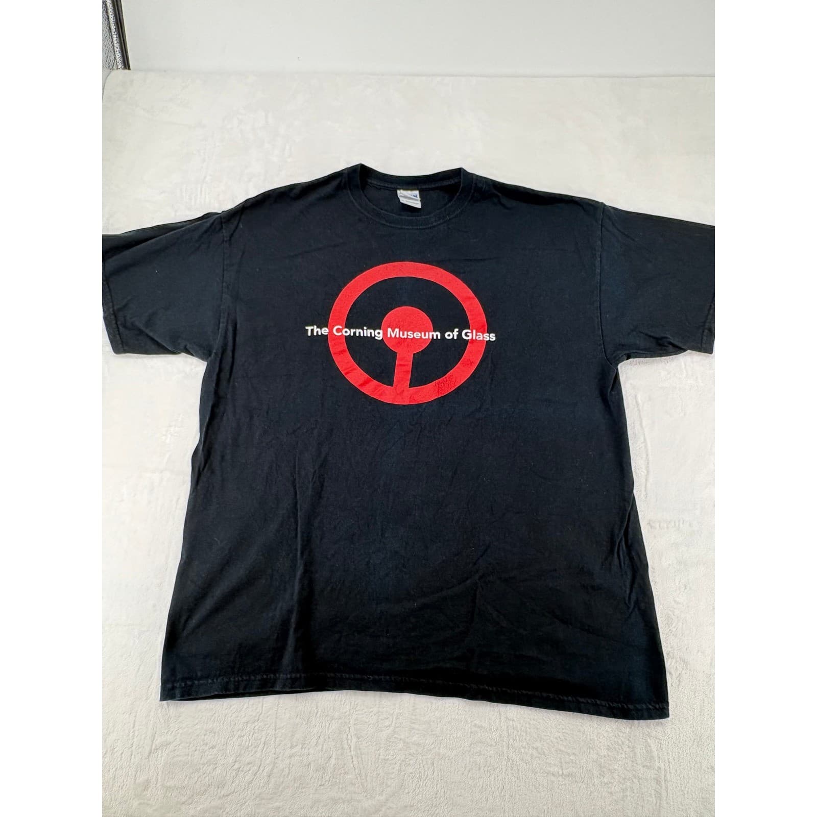Gildan T-Shirt Womens XL T-Shirt Black Corning Museum of Glass Graphic Tee