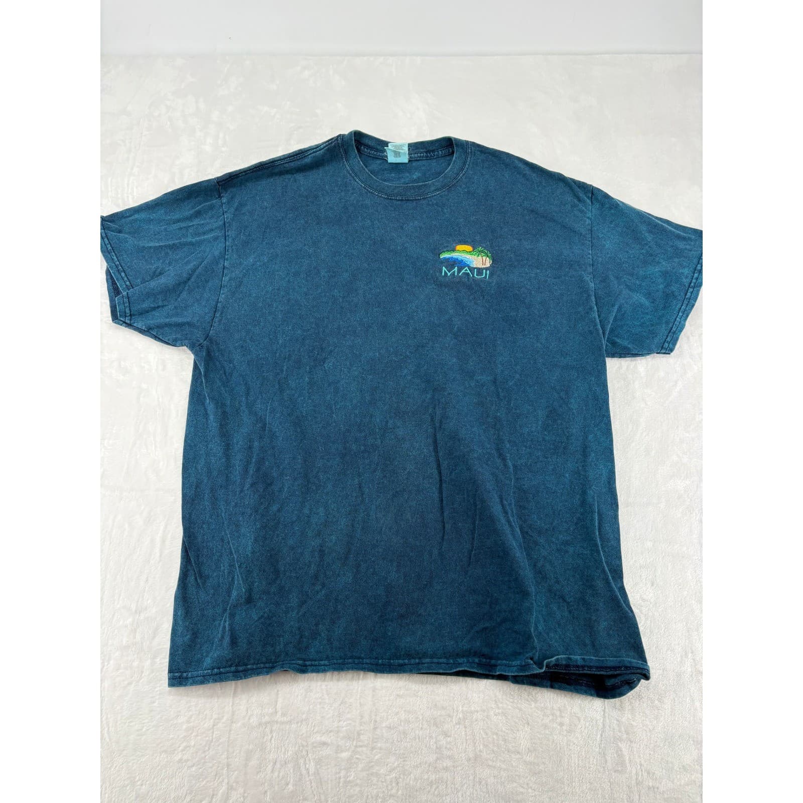 Gildan Maui T Shirt Womens XL Tee Teal Blue Acid Wash Embroidered Tropical Beach
