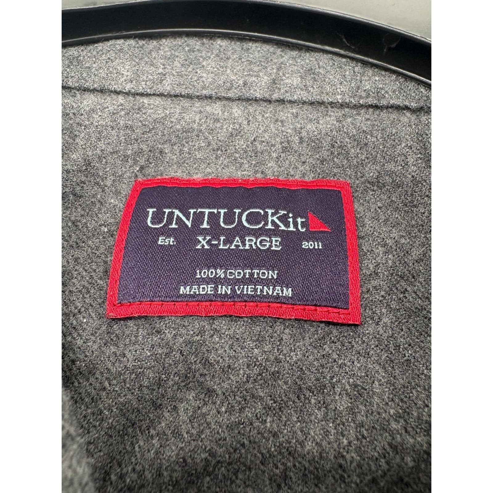 UNTUCKit Flannel Mens XL Button Down Shirt Grey Cotton Long Sleeve Casual 6271 - Thumbnail 2