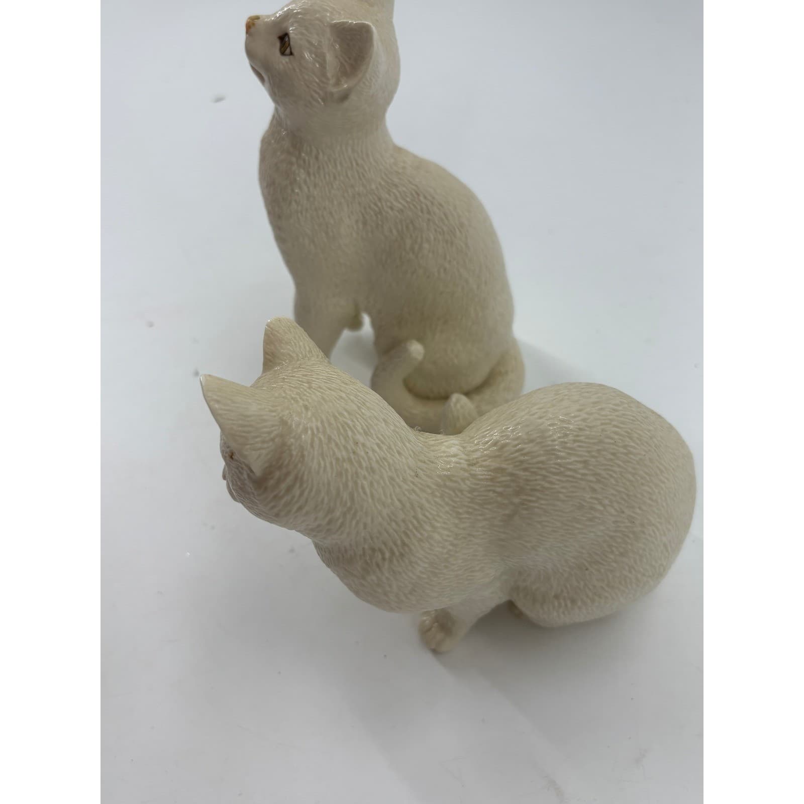 Lenox Cat Figurines Eye to Eye Fascinating Ladybug Cream Porcelain Set of 2 - Thumbnail 2