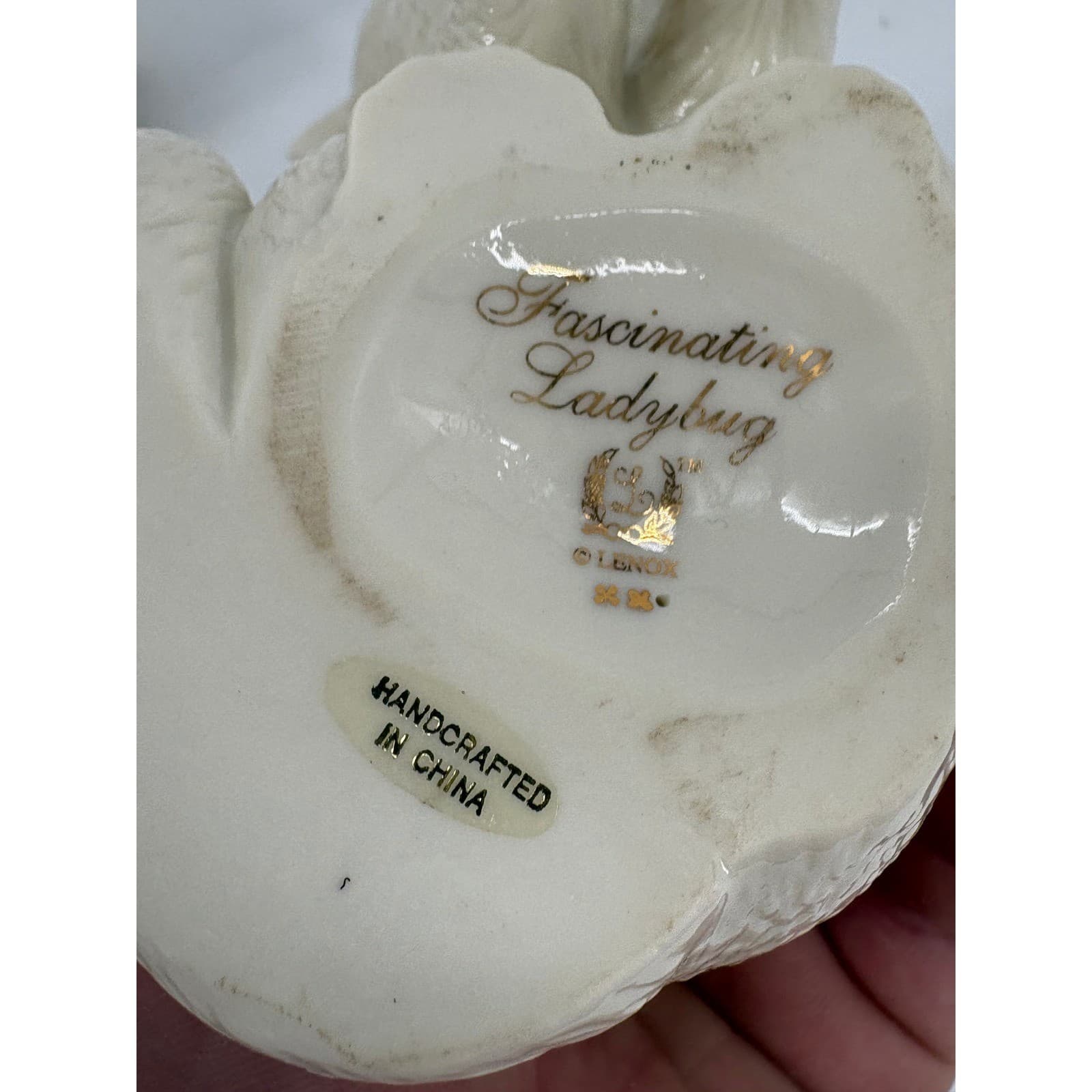 Lenox Cat Figurines Eye to Eye Fascinating Ladybug Cream Porcelain Set of 2 - Thumbnail 6