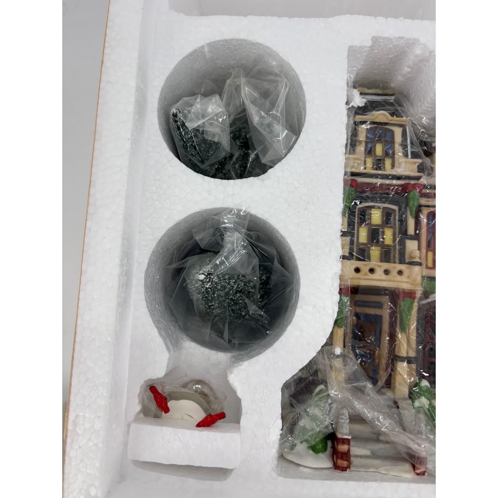 Department 56 Dickens Village Chancery Corner Gift Multicolor Porcelain House - Thumbnail 6