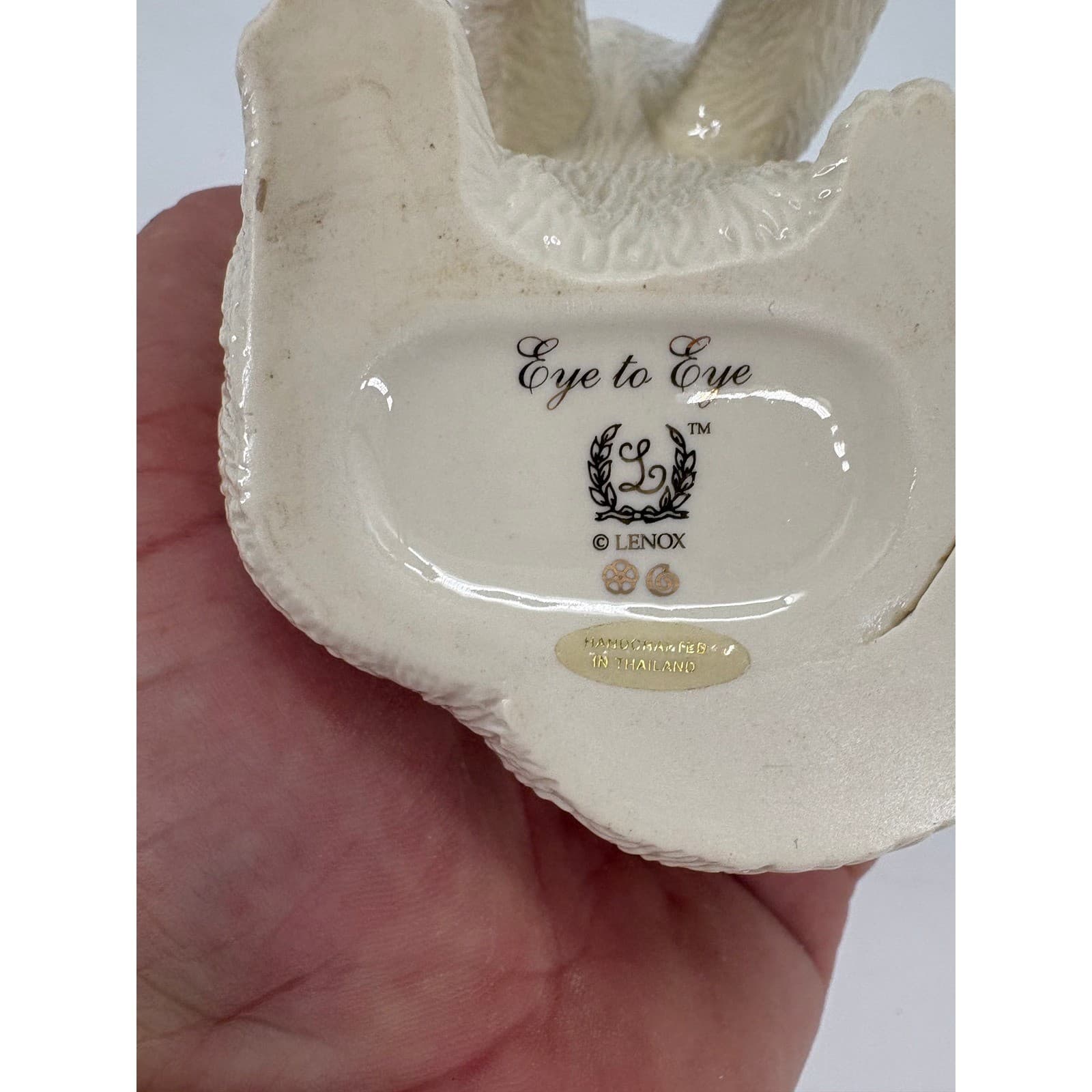 Lenox Cat Figurines Eye to Eye Fascinating Ladybug Cream Porcelain Set of 2 - Thumbnail 5
