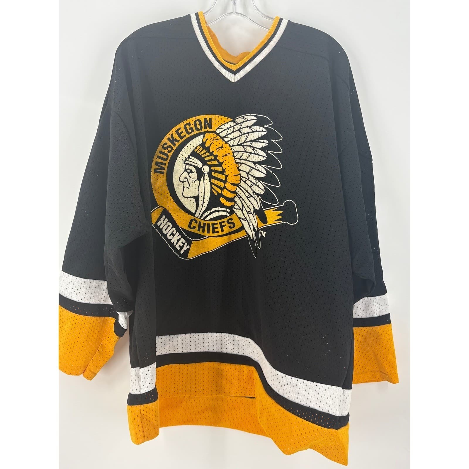 Muskegon Chiefs Hockey Jersey Black Yellow Men's XL Medbury 24 Athletic Made USA - Thumbnail 2