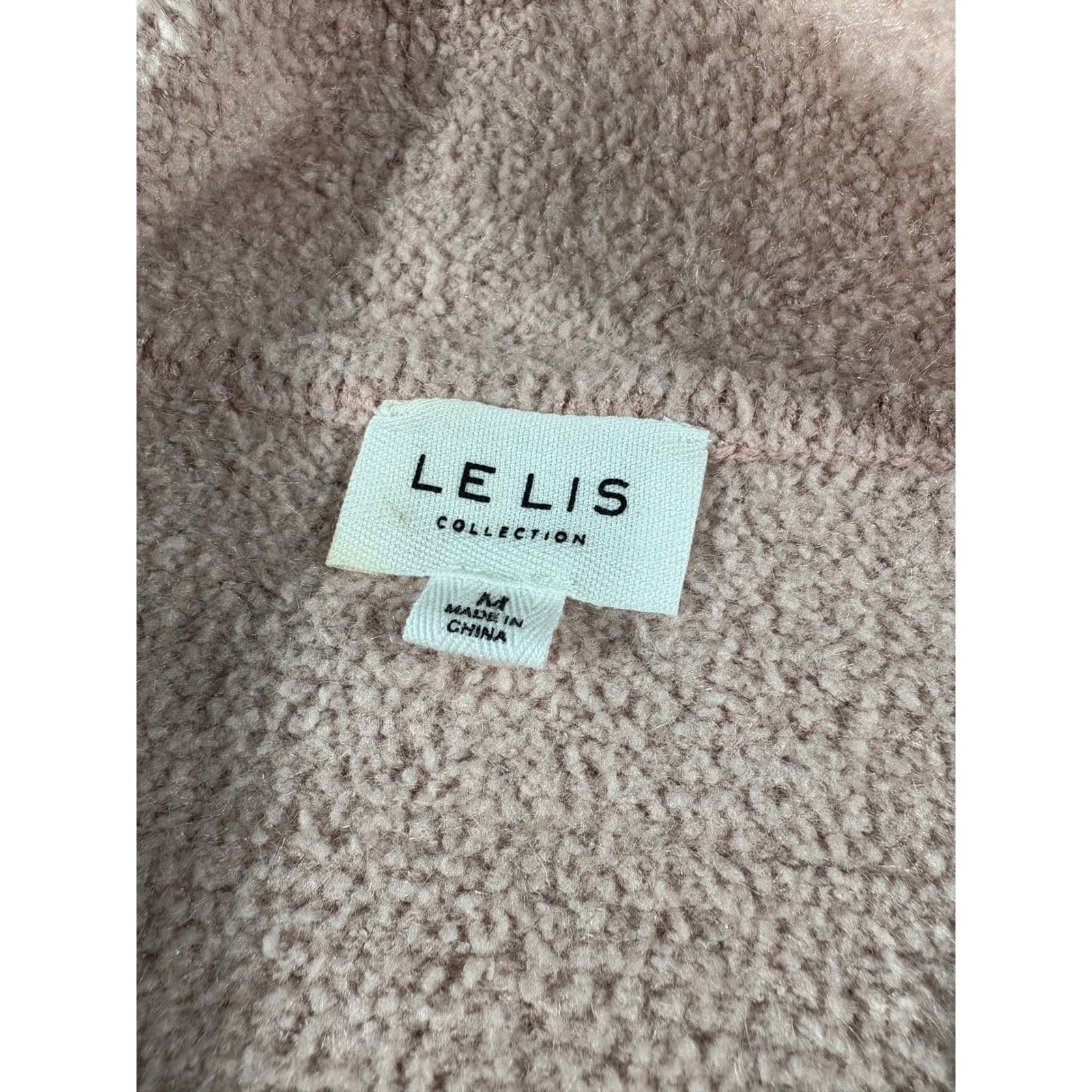Le Lis Collection Womens Sleeveless Button Down Fuzzy Sweater Vest - Thumbnail 2