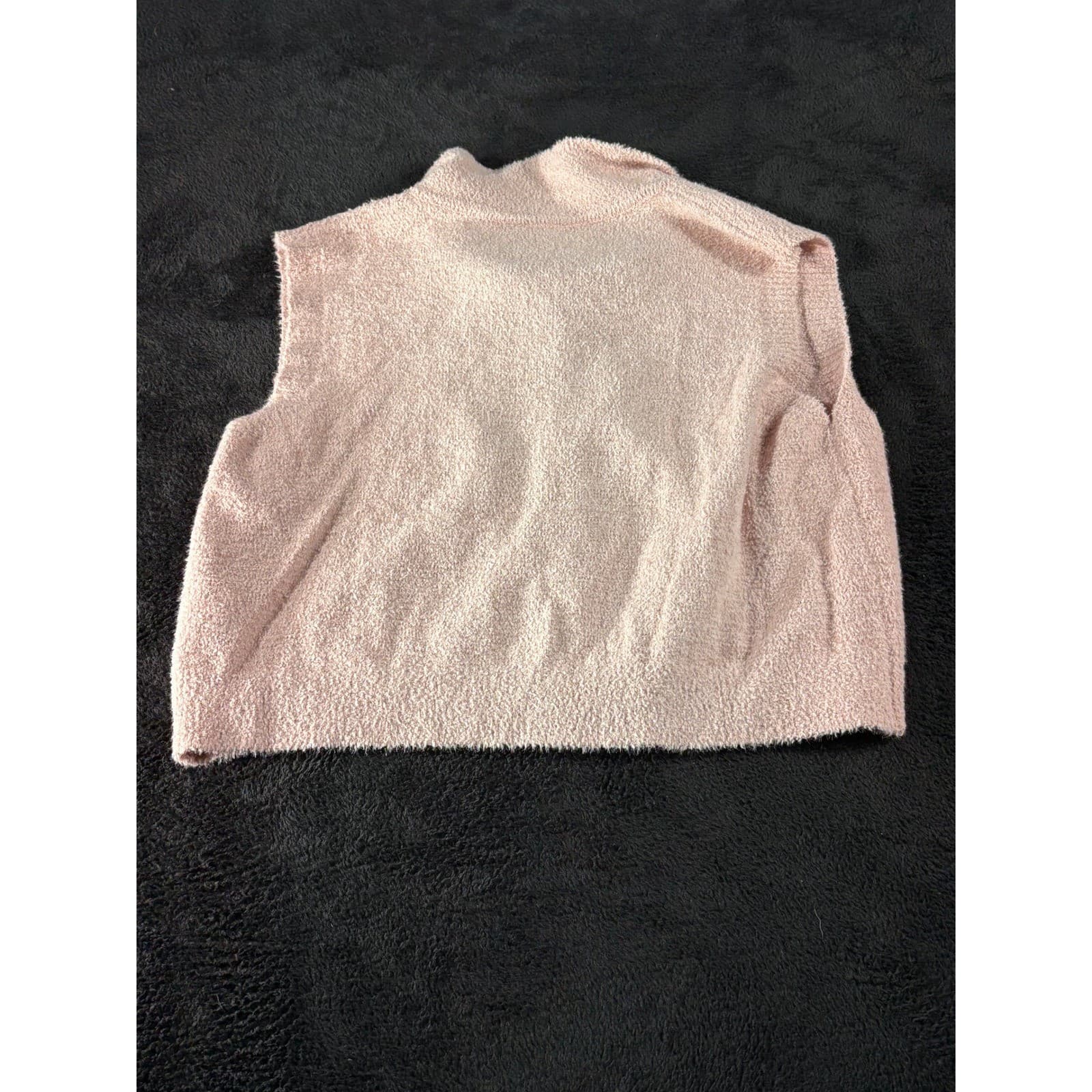 Le Lis Collection Womens Sleeveless Button Down Fuzzy Sweater Vest - Thumbnail 5