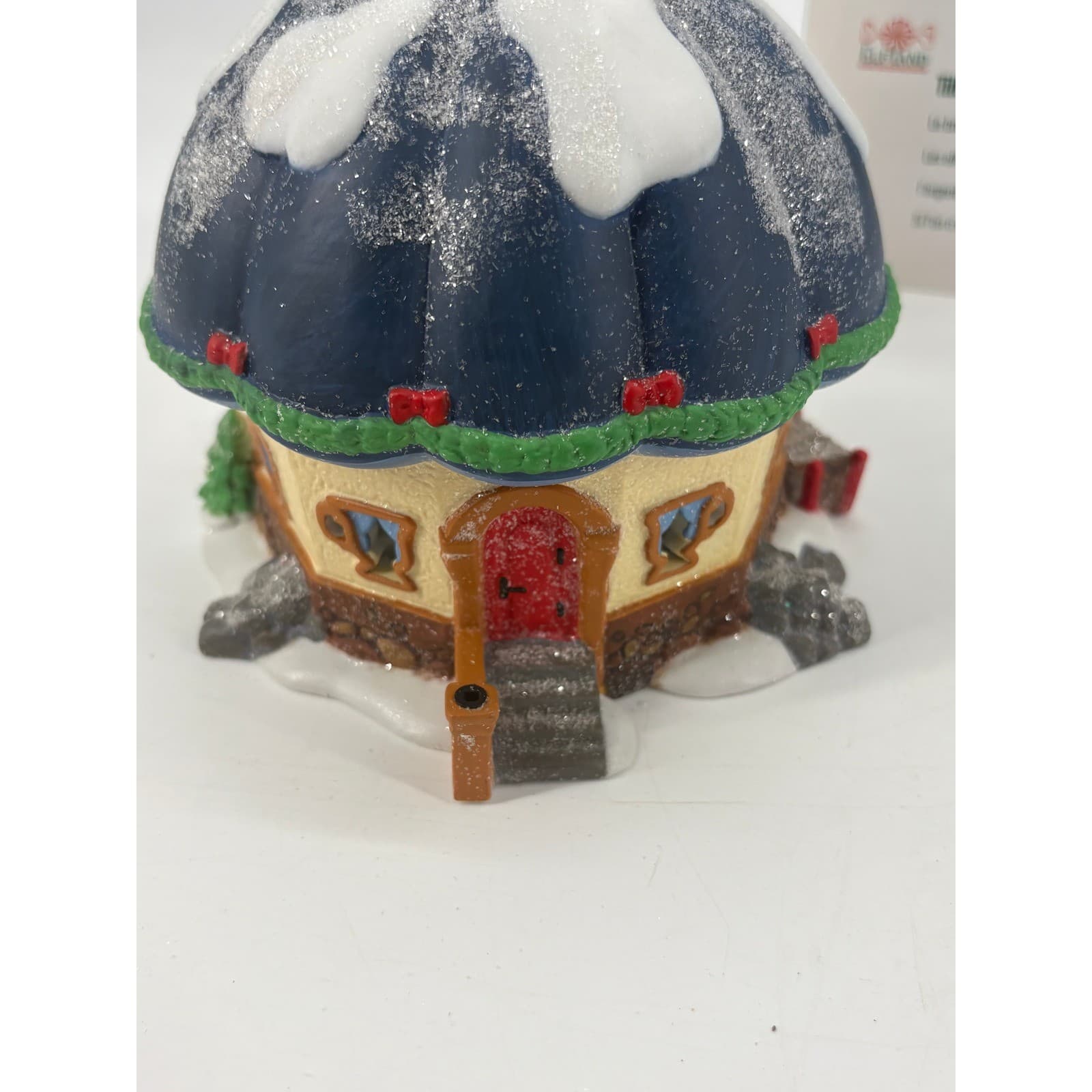 Department 56 Tillie's Tiny Cup Cafe North Pole Elf Land 56401 Christmas Village - Thumbnail 4