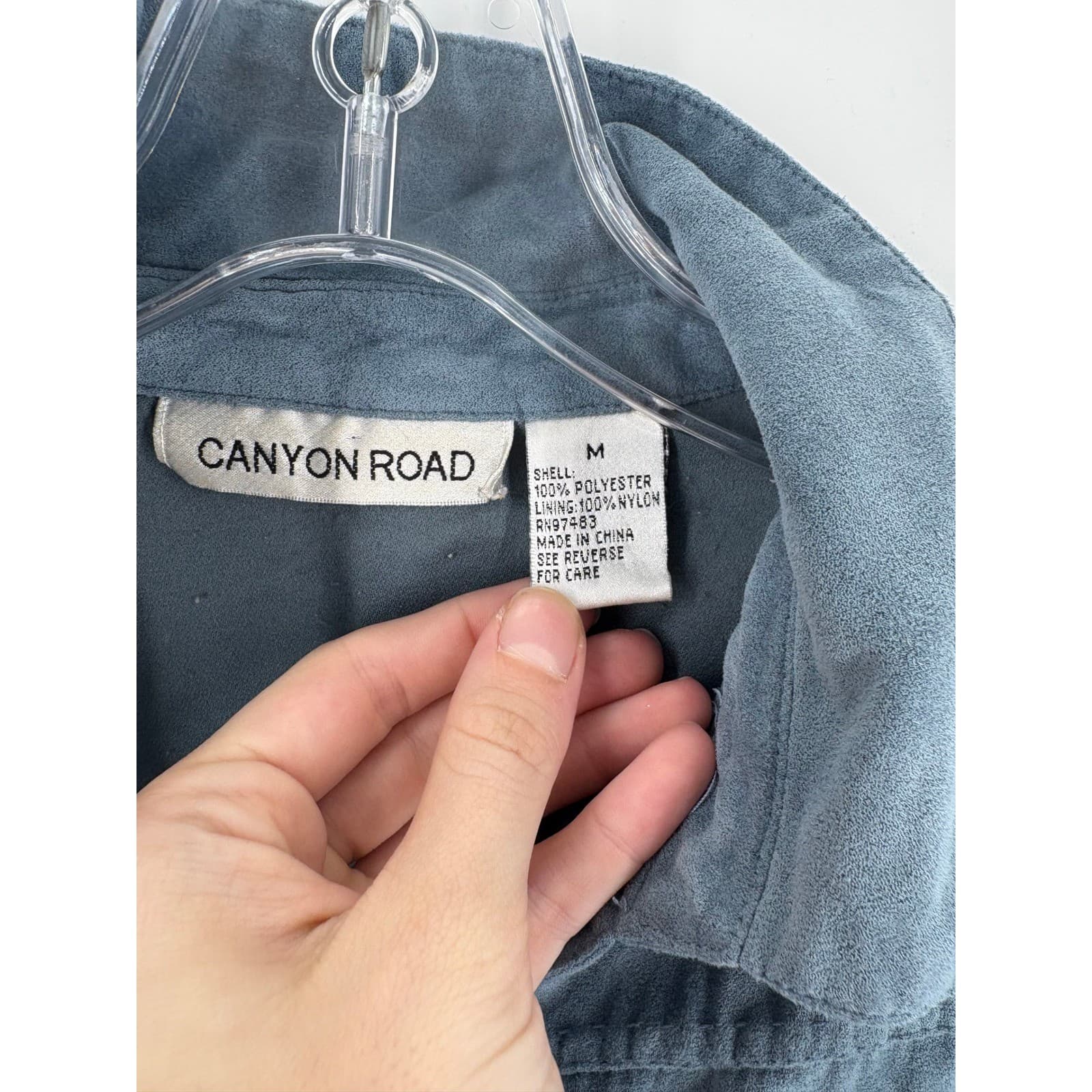 Canyon Road Blue Textured Button Up Shirt Top Women's Size M - Thumbnail 3