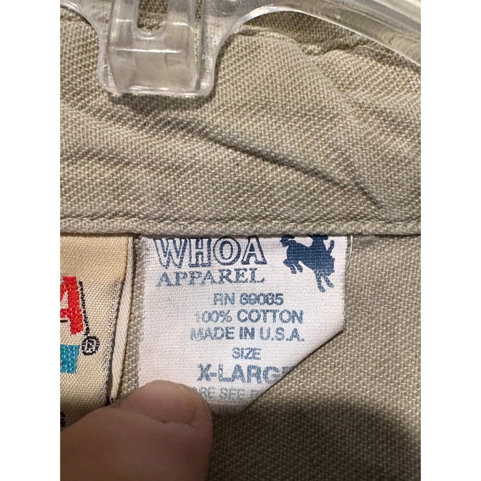 WHOA Apparel Akona Adventure Gear Frog Embroidered Button Up Shirt XL - Thumbnail 3