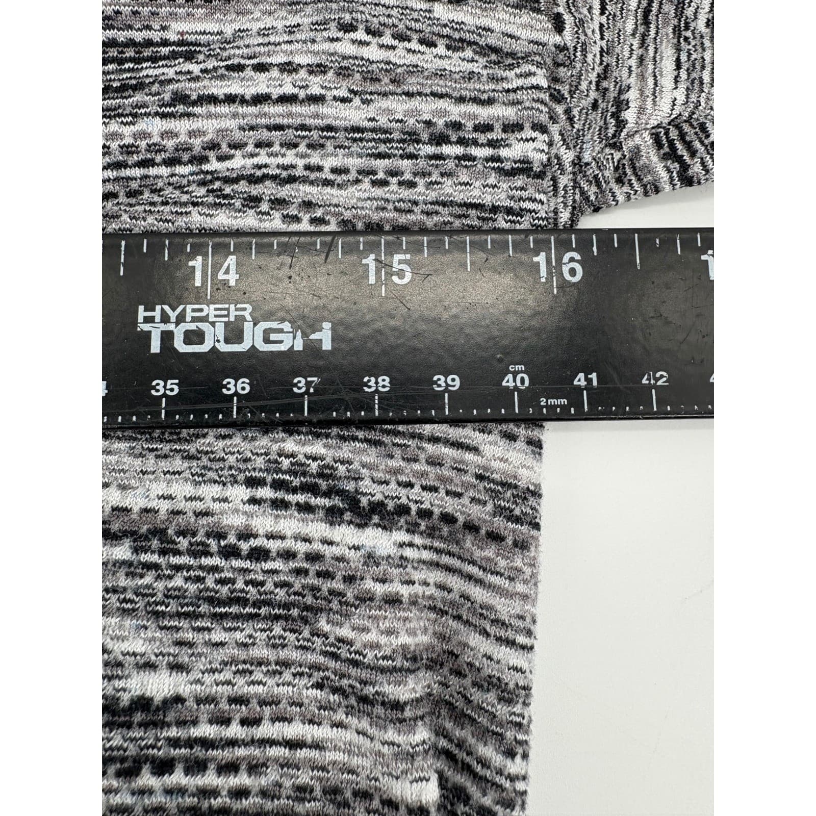 Athletic Works Women's Long Sleeve Athletic Shirt Thumbholes V-Neck Marled Gray - Thumbnail 3