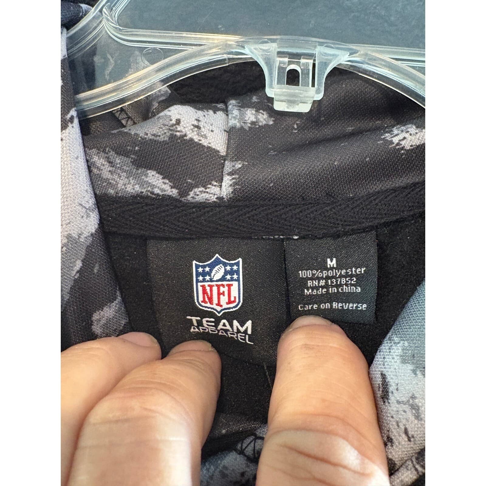 Zubaz Hoodie Mens M Steelers Black Camo Sleeve NFL Football Pullover Medium - Thumbnail 2