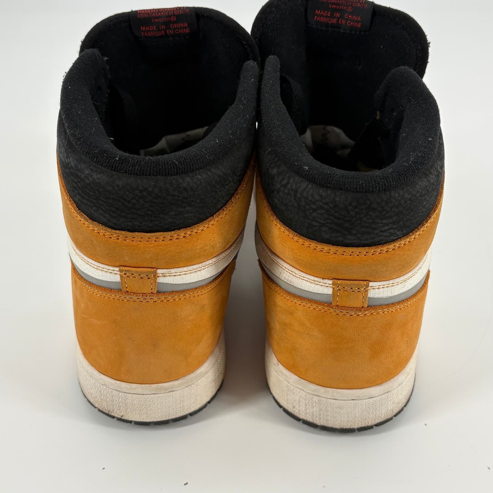 Air Jordan 1 Retro High OG Yellow Ochre DB2889-700 Size 12 Men's Used Authentic - Thumbnail 8