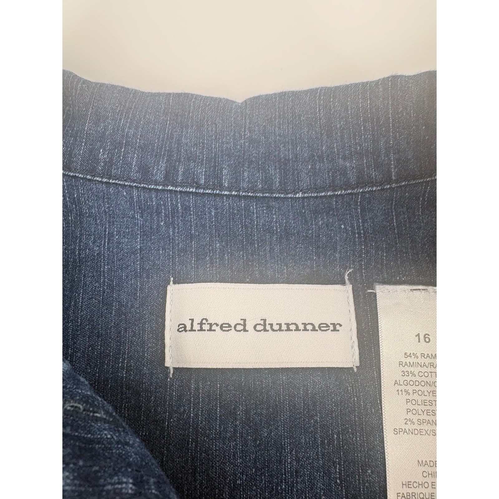 Alfred Dunner Denim Jacket Womens 16 Blue Embellished 3/4 Sleeve Button Up - Thumbnail 4