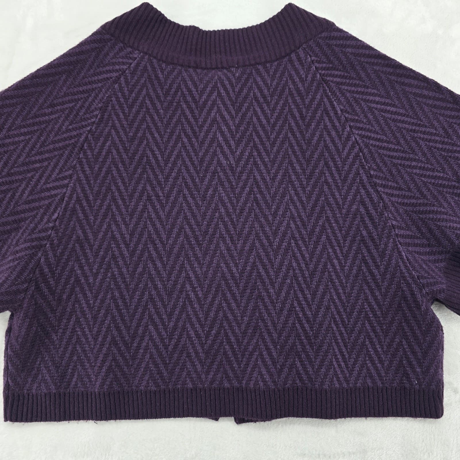Dressbarn Cardigan Womens Medium Sweater Purple Chevron Short Sleeve Button Up - Thumbnail 6