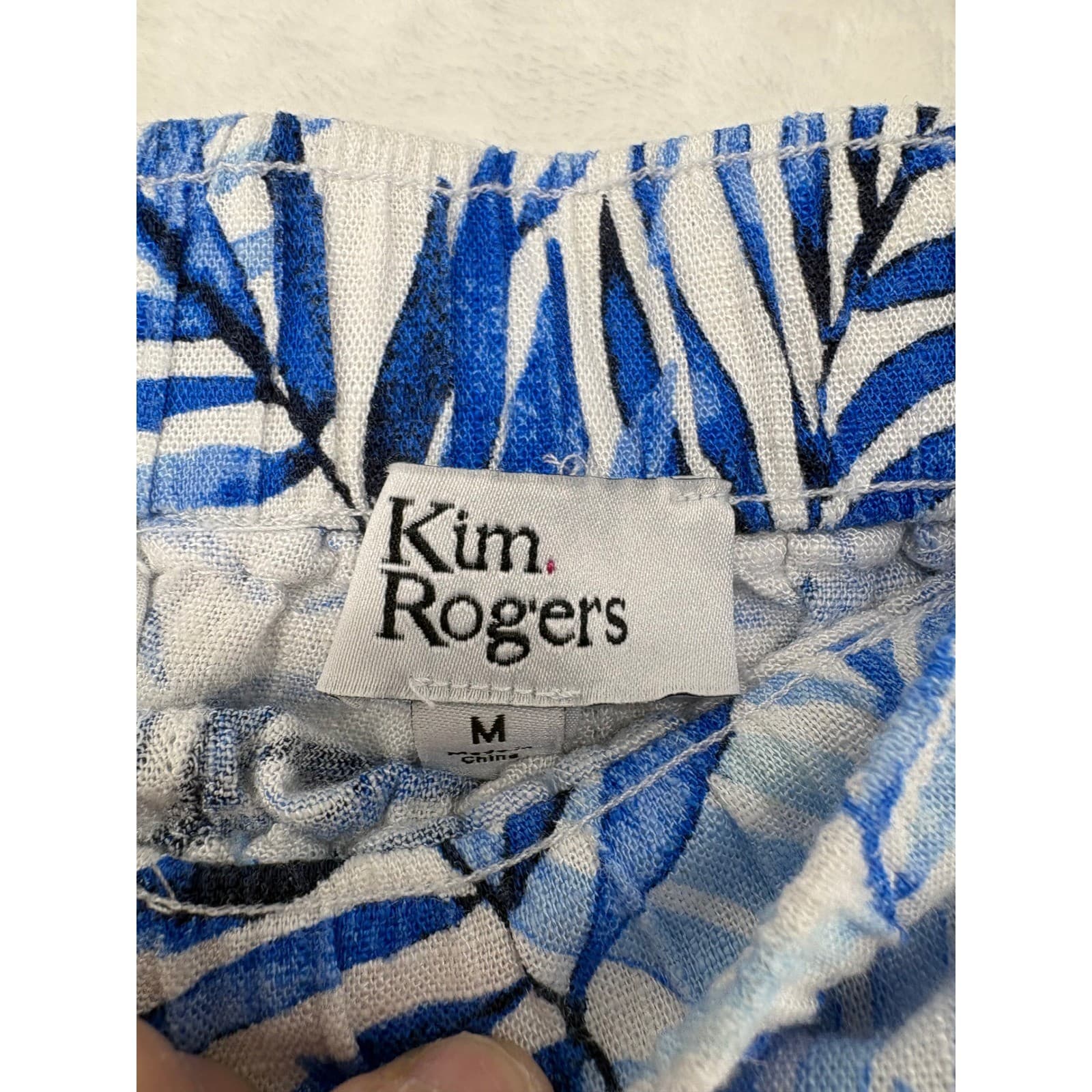 Kim Rogers Shorts Womens Sz M Pull-on Blue Tropical Palm Leaf Print Linen Blend - Thumbnail 2