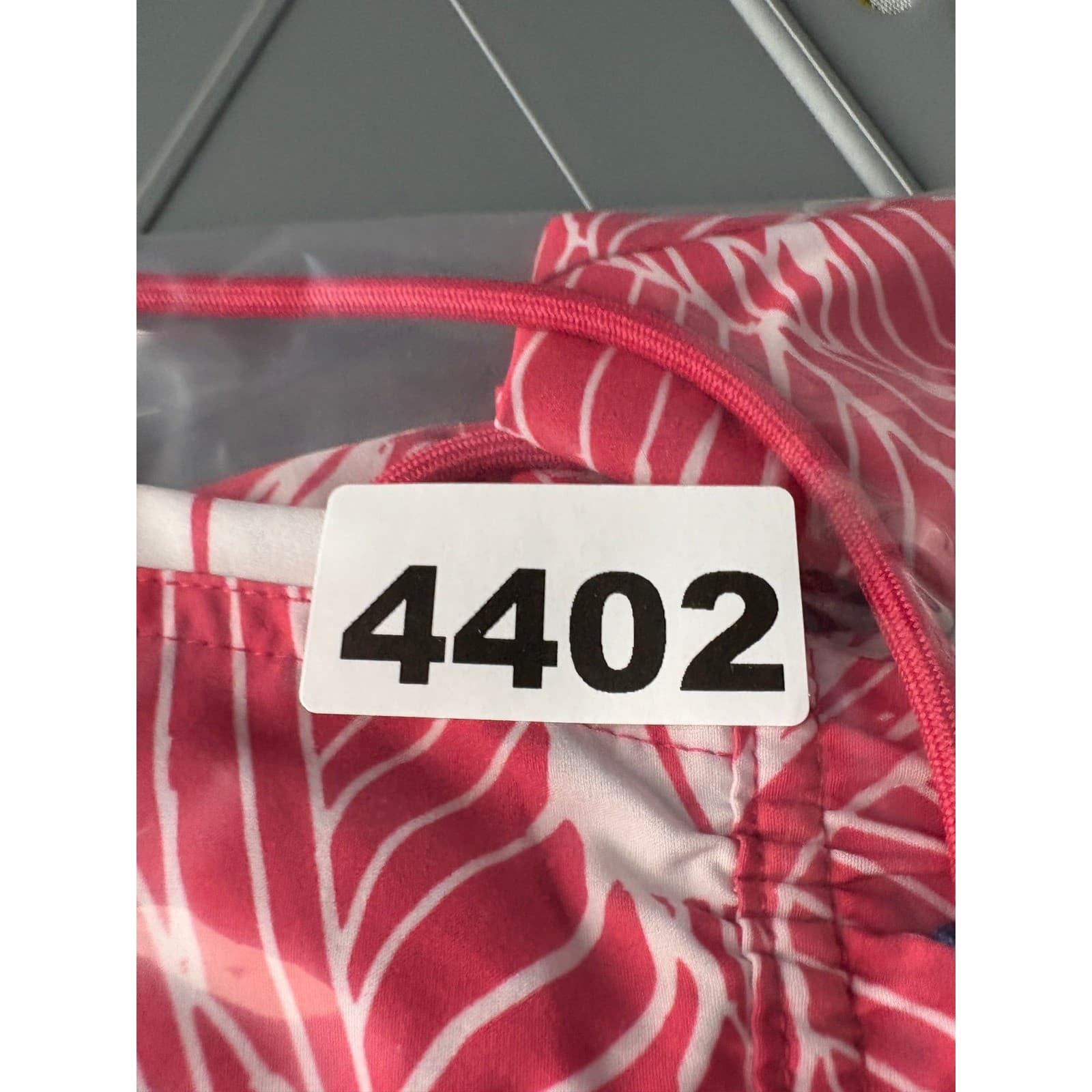 Vineyard Vines Mens Swim Trunks Boats Coral Reef Pattern Size S - Thumbnail 8